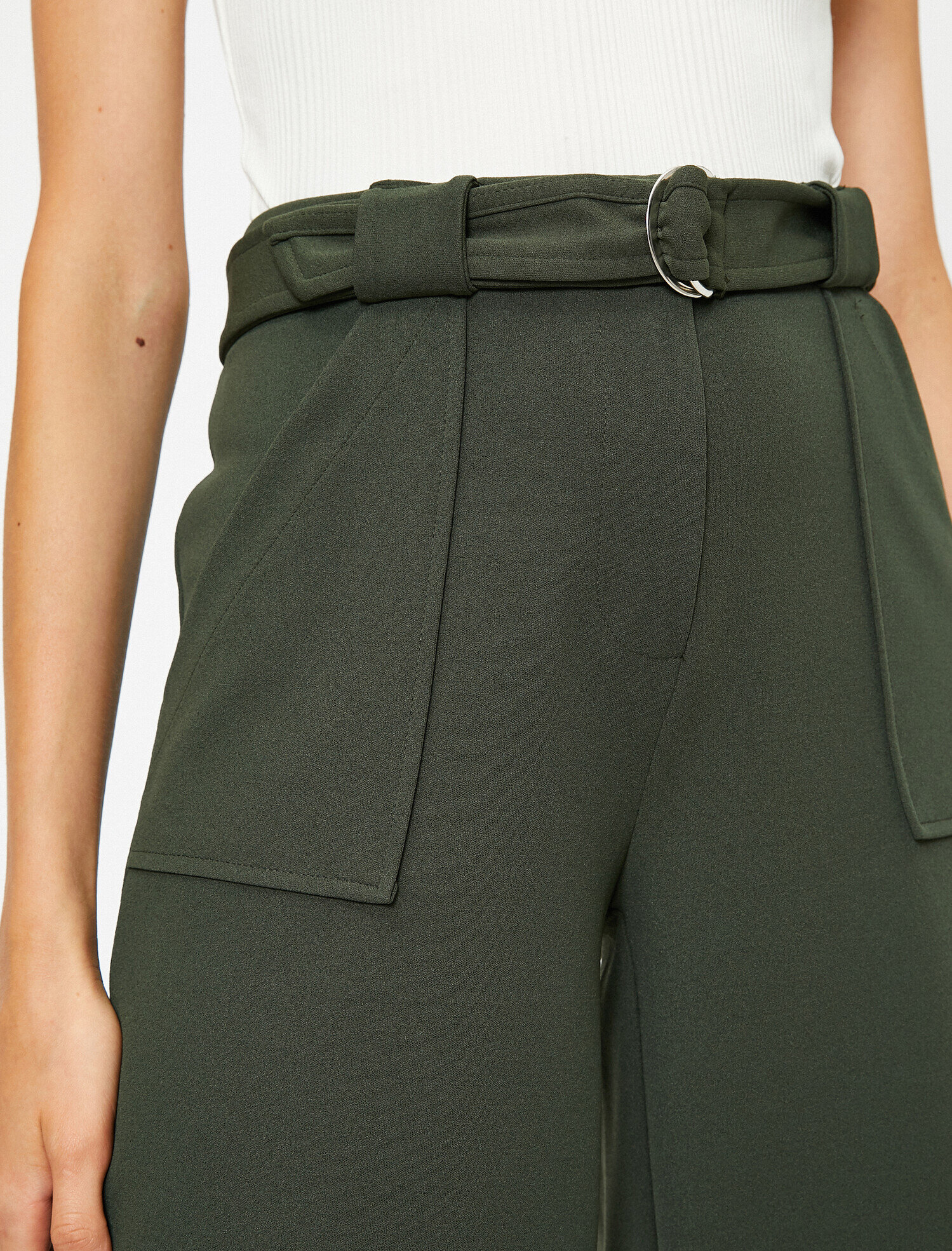   Kemer Detaylı Culotte Pantolon