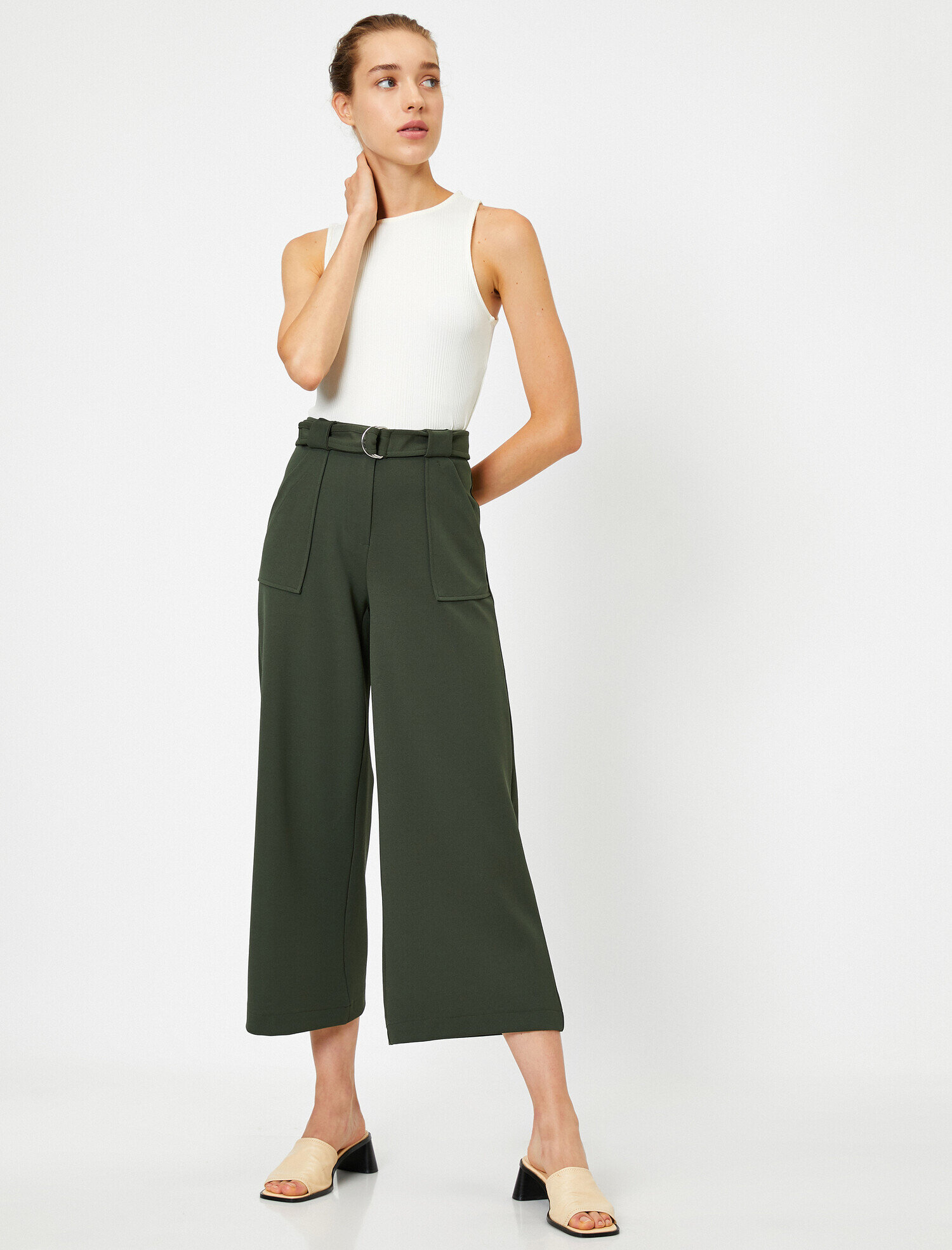   Kemer Detaylı Culotte Pantolon