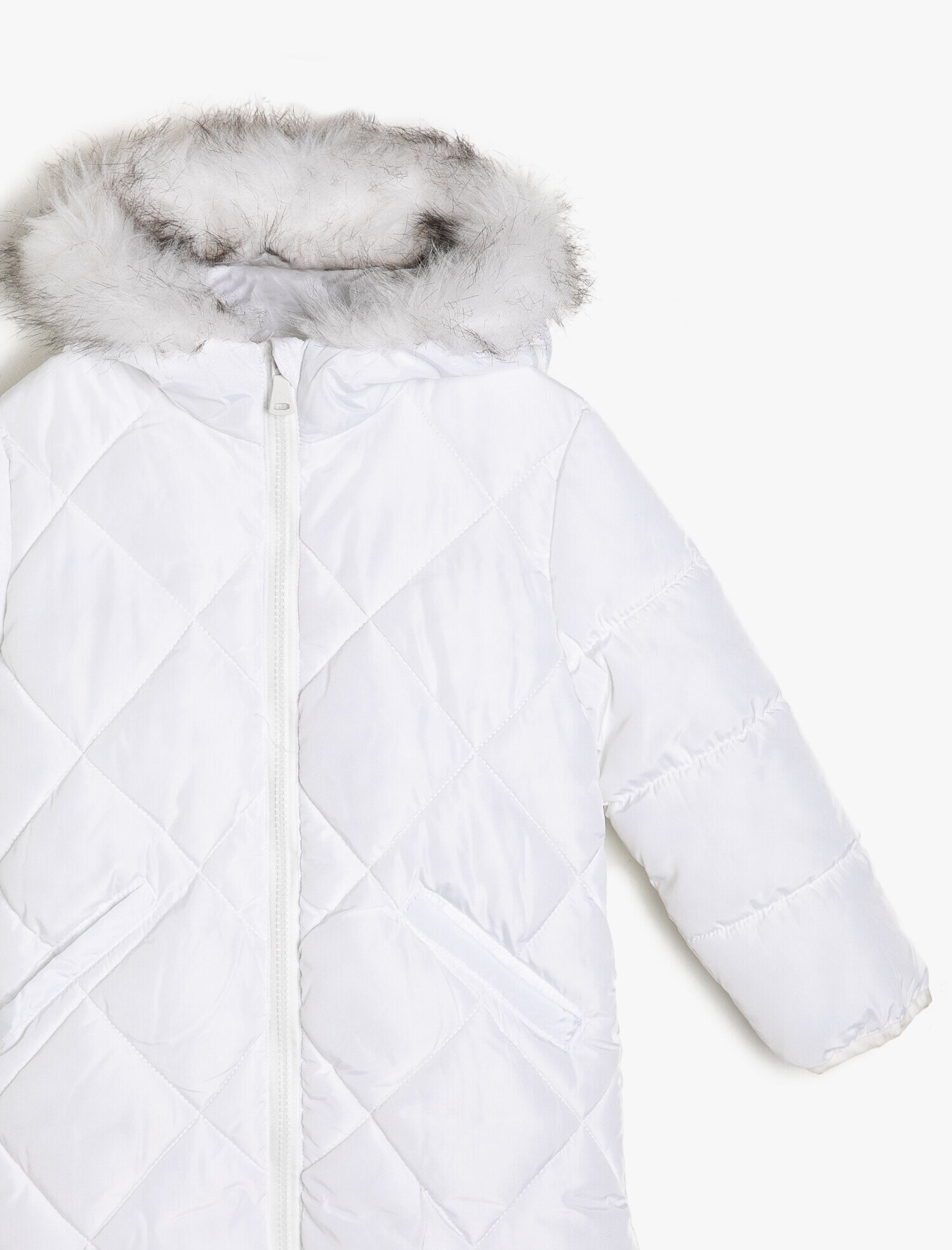  Kız Çocuk Kapitone Kaban