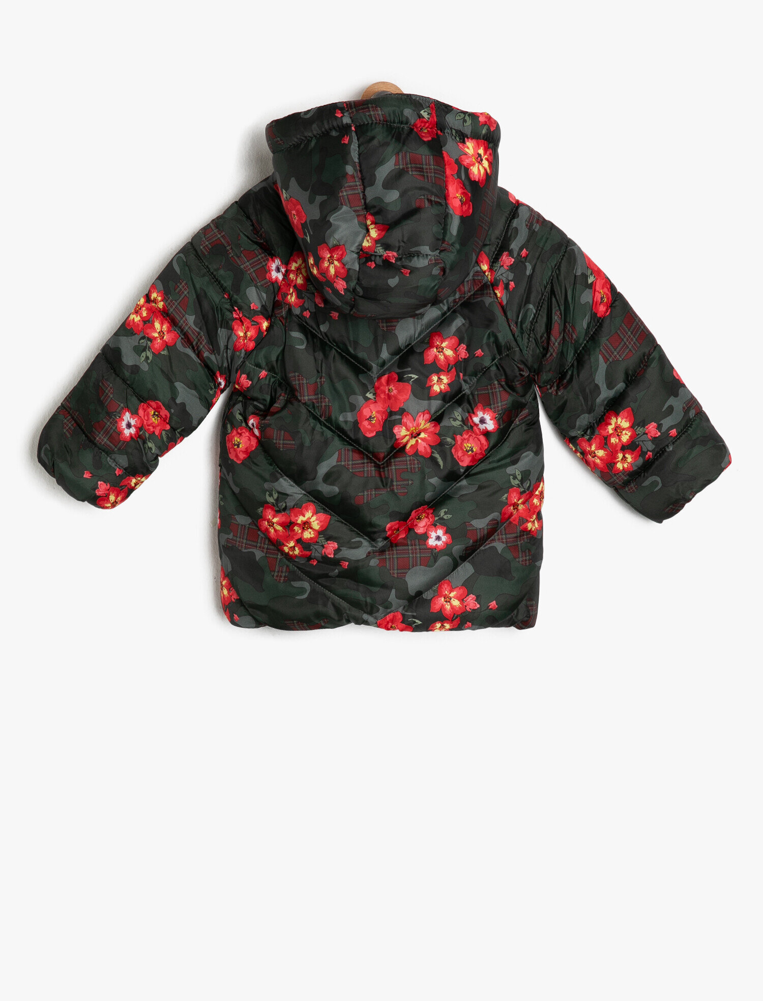 Kız Bebek Çiçekli Kaban