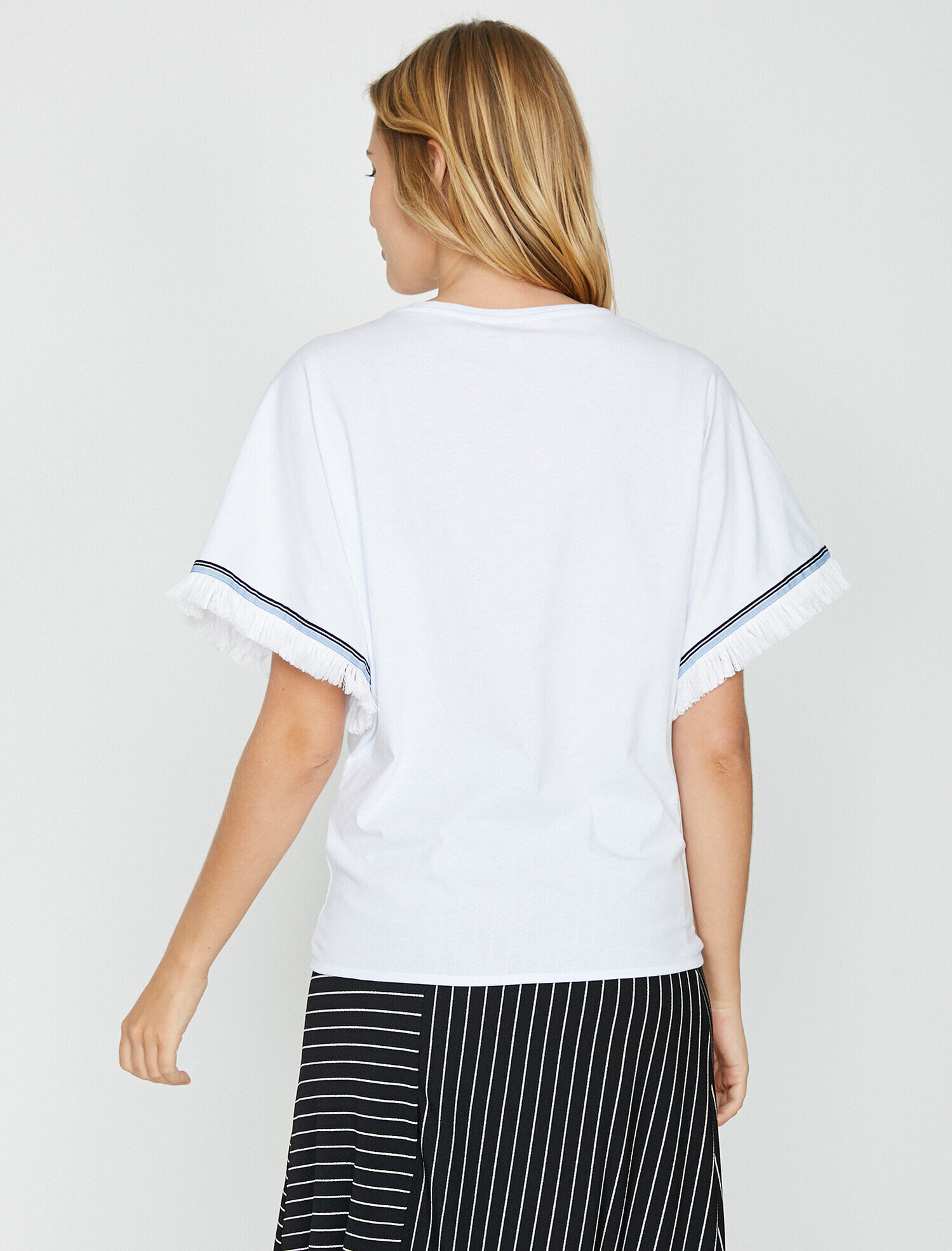   Bağlamalı Tişört