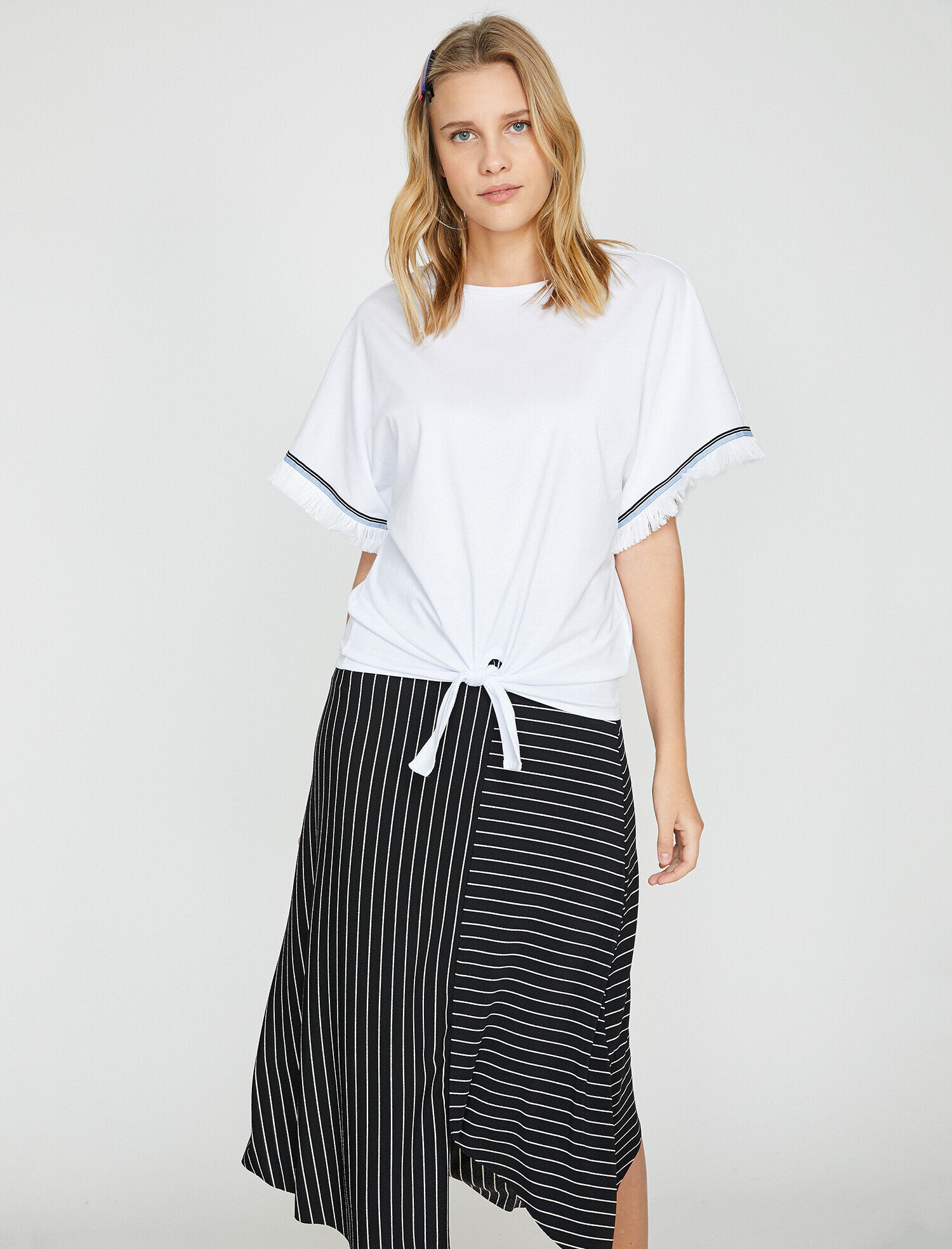   Bağlamalı Tişört