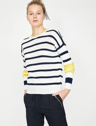 Çizgili Triko Kazak