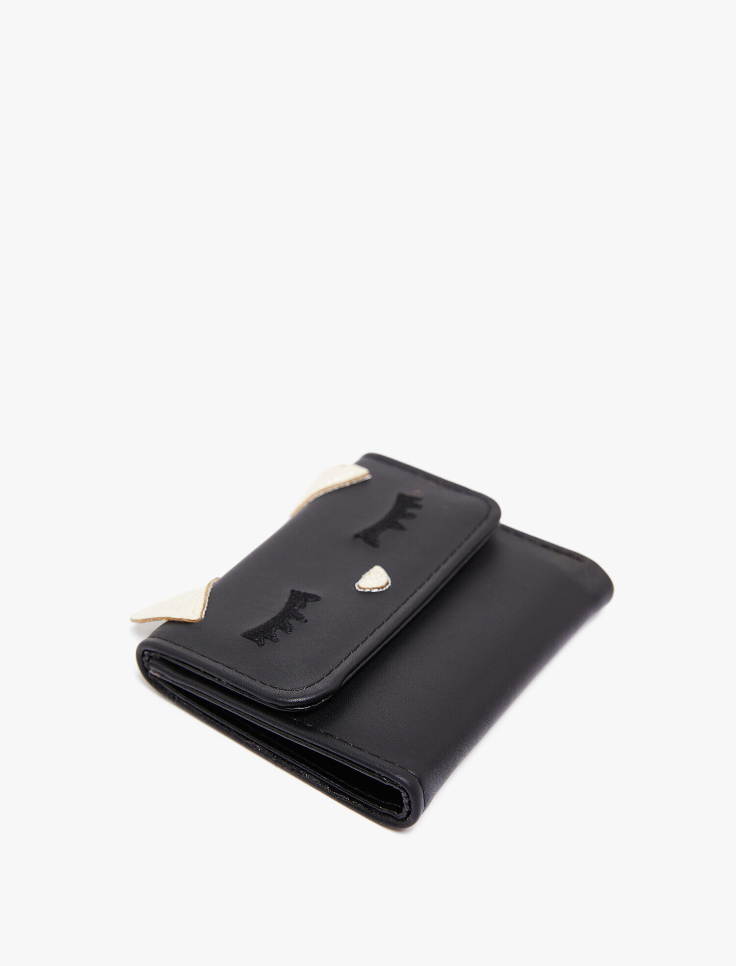  Kadın İşlemeli Cüzdan