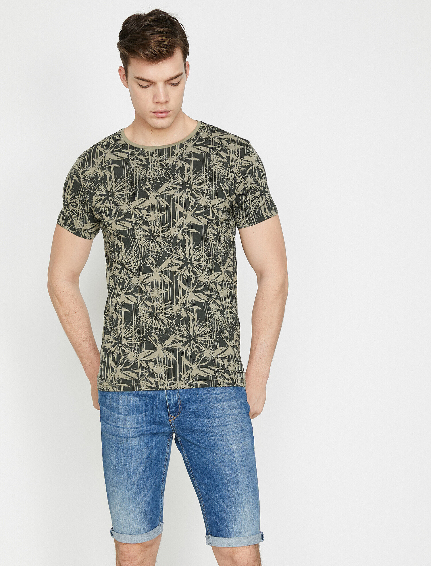   Desenli Tişört Kısa Kollu