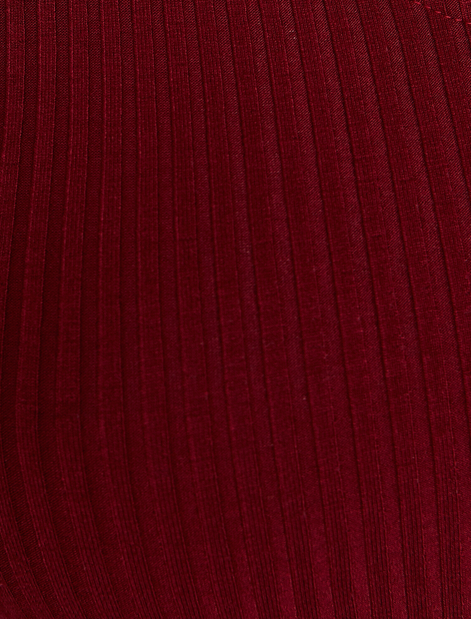   Yaka Detaylı Tişört