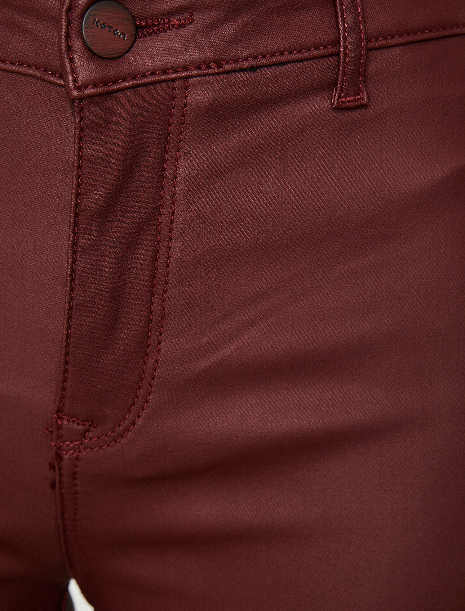   Deri Görünümlü Pantolon