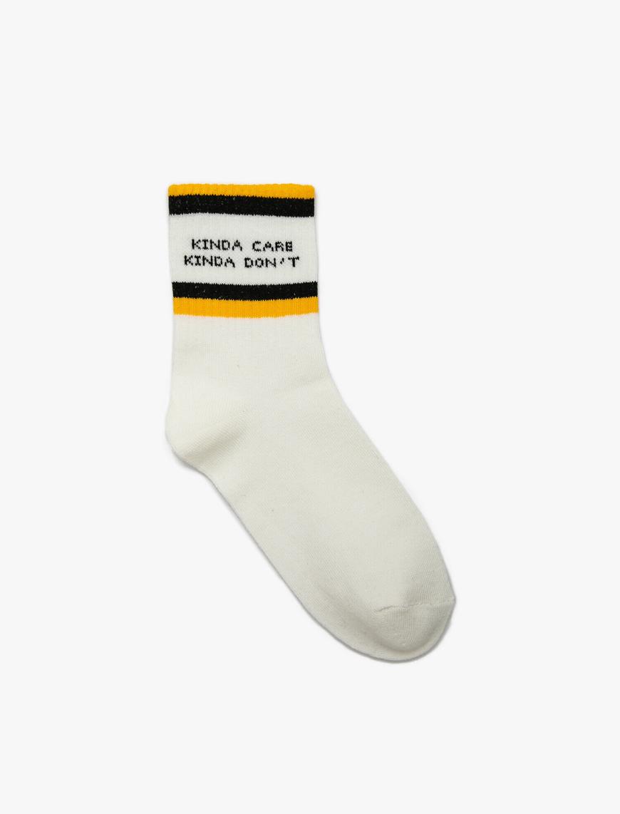  Kadın Slogan İşlemeli Çorap