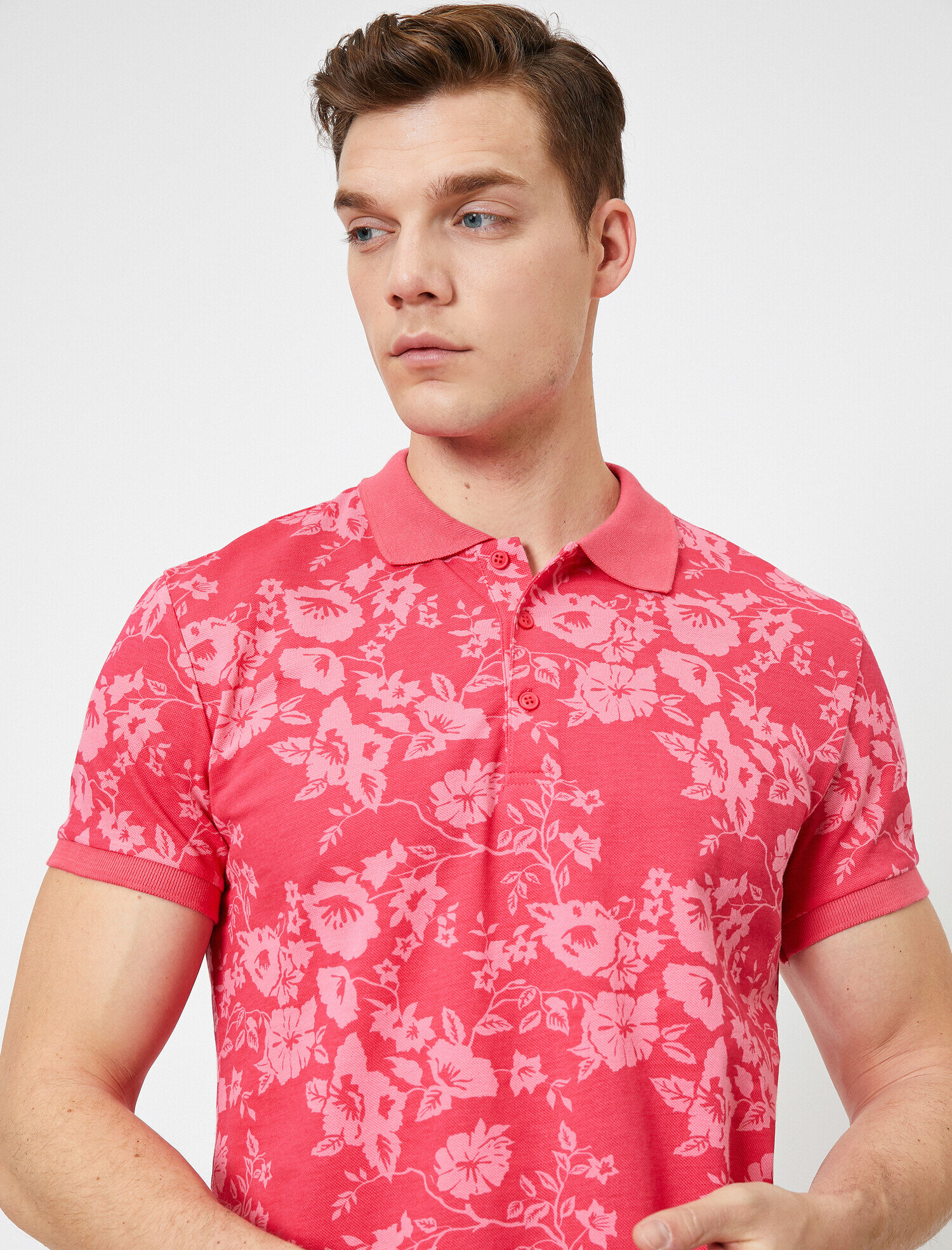   Polo Yaka Çiçek Desenli Pike Kumaş Slim Fit Tişört