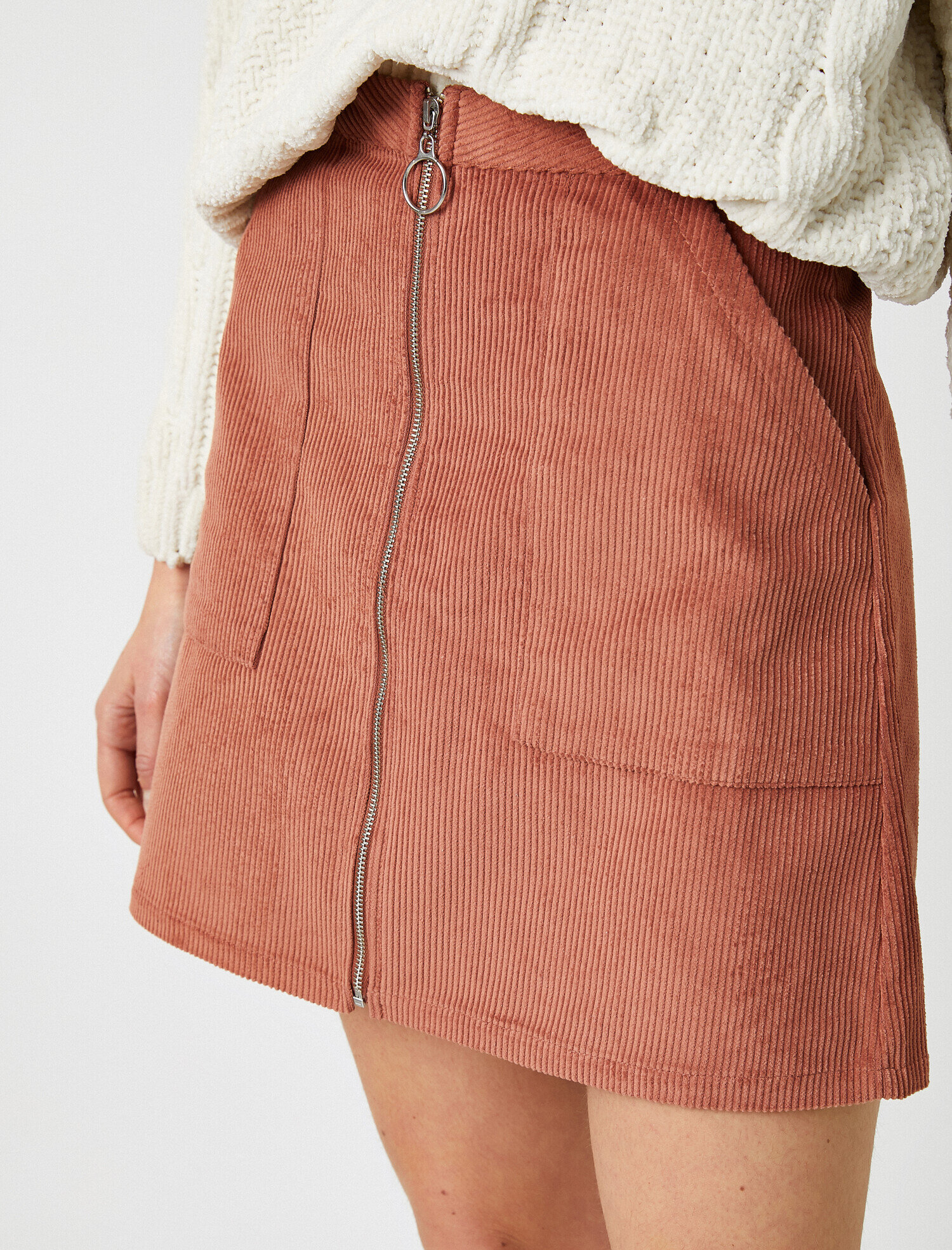 Çizgili Kadife Fermuarlı Mini Etek