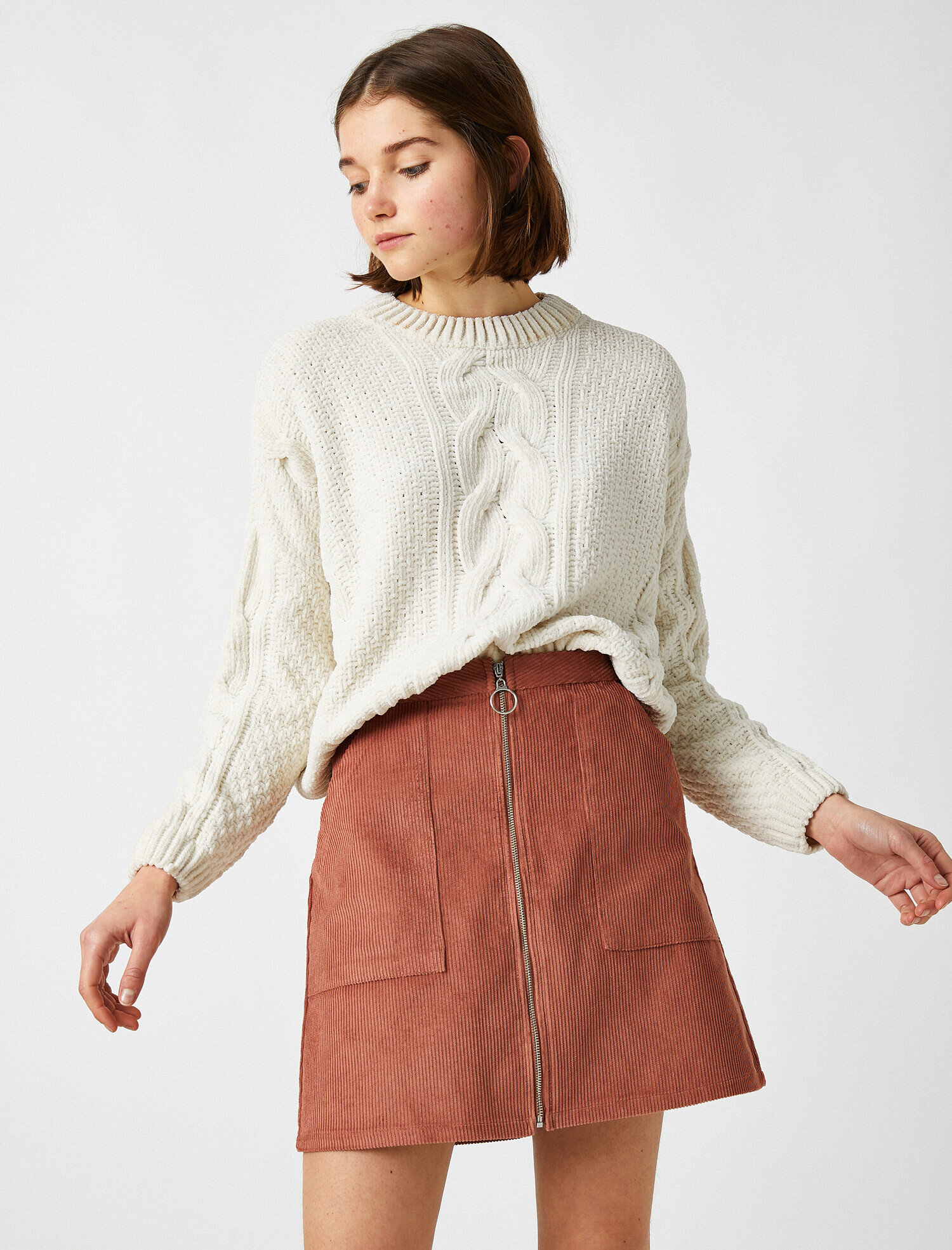 Çizgili Kadife Fermuarlı Mini Etek