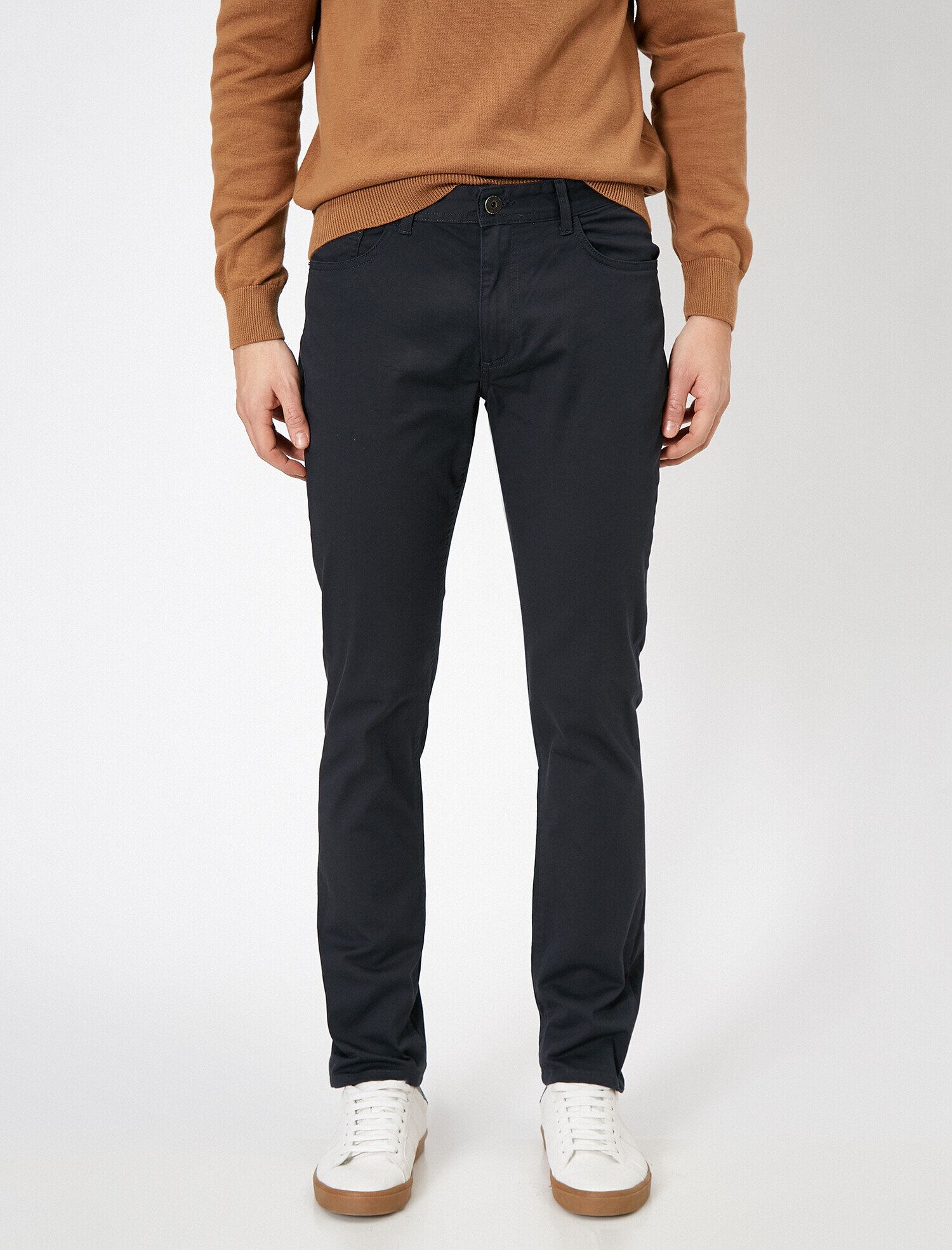   Cep Detaylı Dar Kesim Pantolon