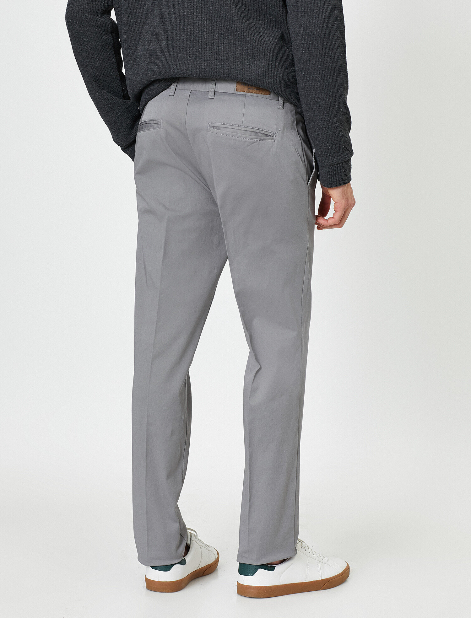 Koton Cep Detaylı Slim Fit Pantolon. 4