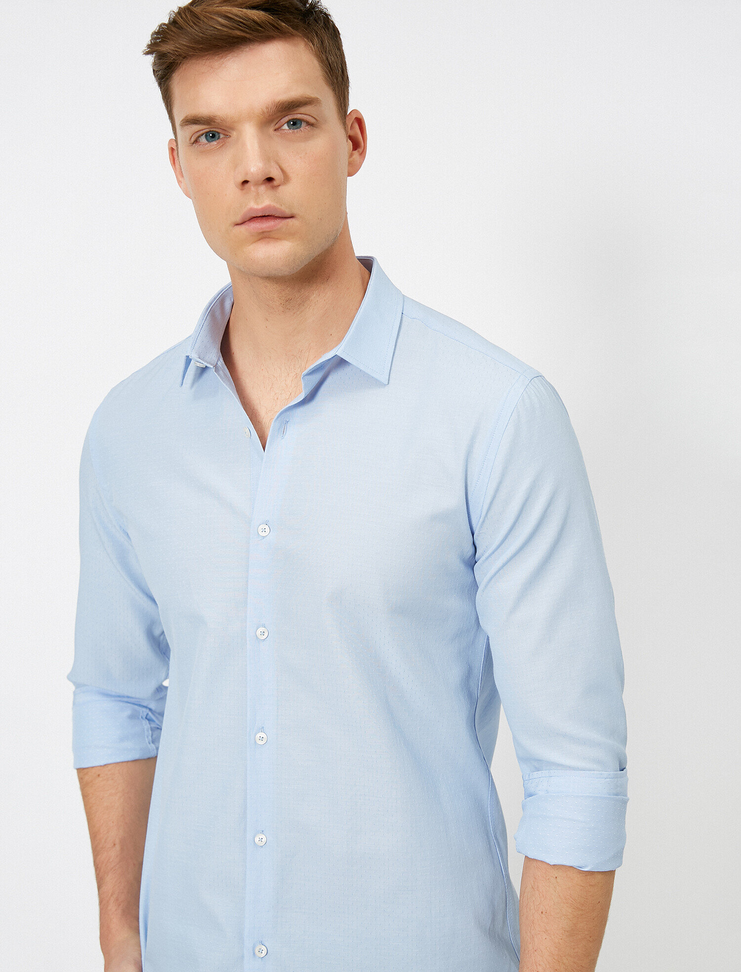   Klasik Yaka Uzun Kollu Slim Fit Smart Gömlek Non Iron