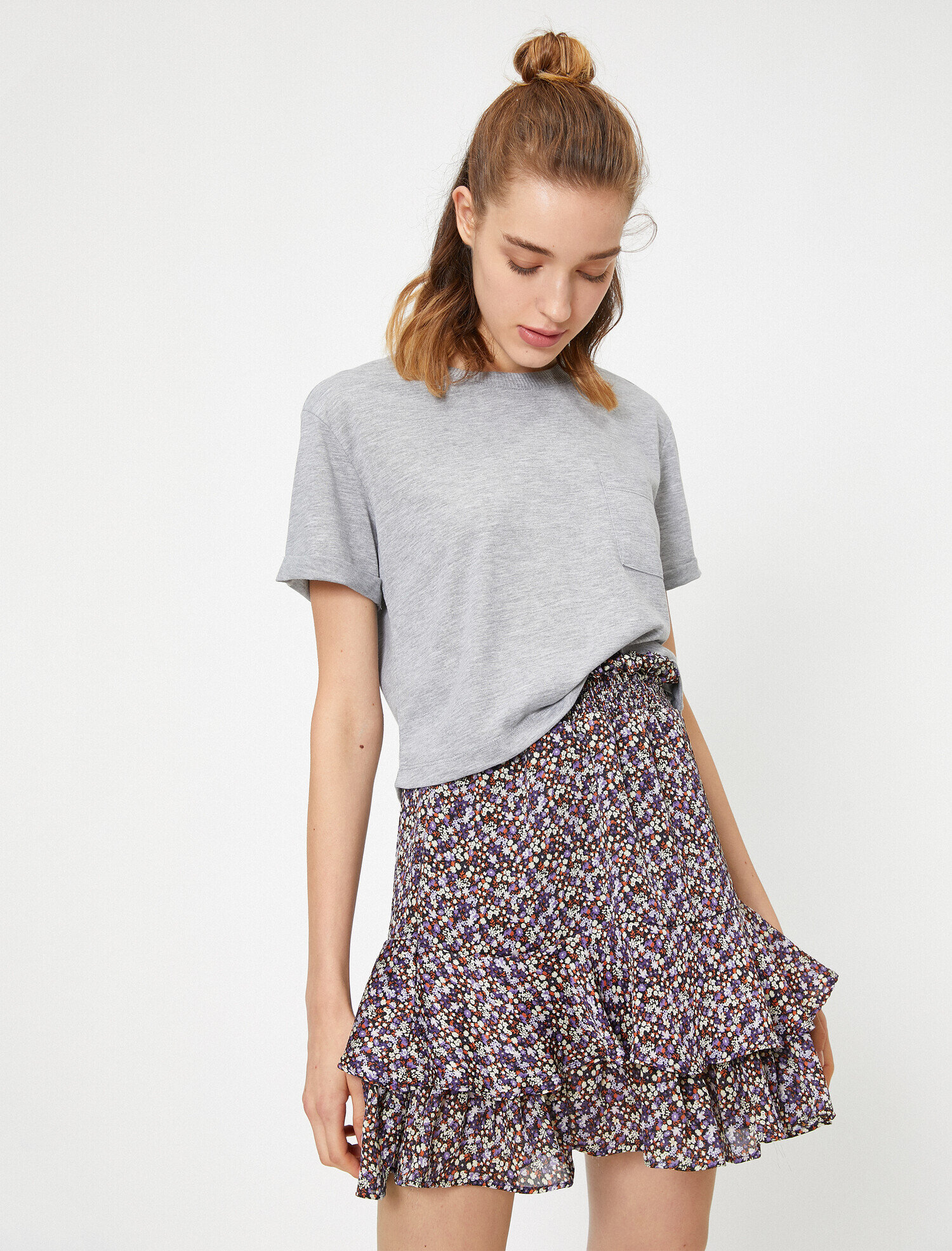   Cep Detaylı Tişört