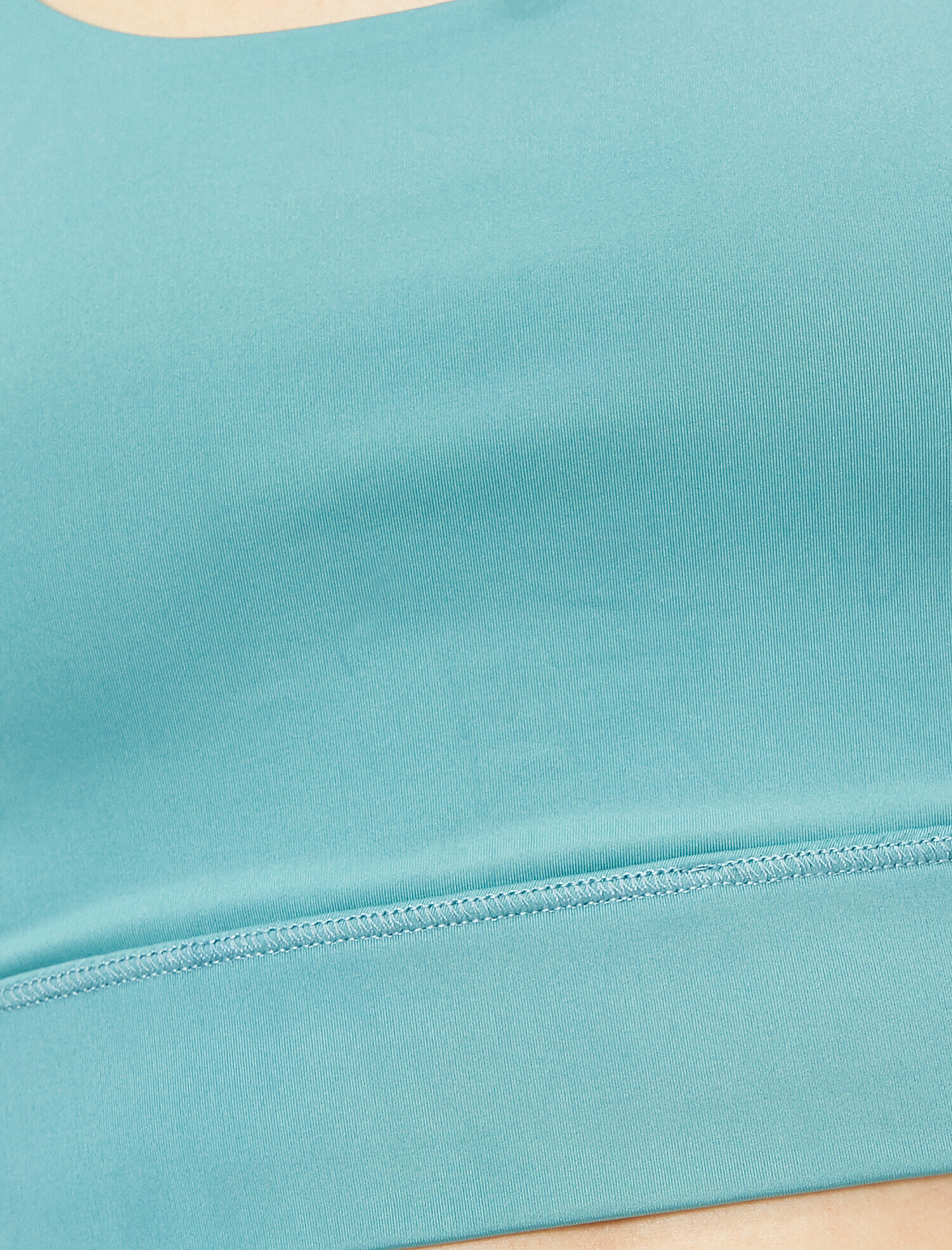   Kaplı Sırt Detaylı Sporcu Sütyeni