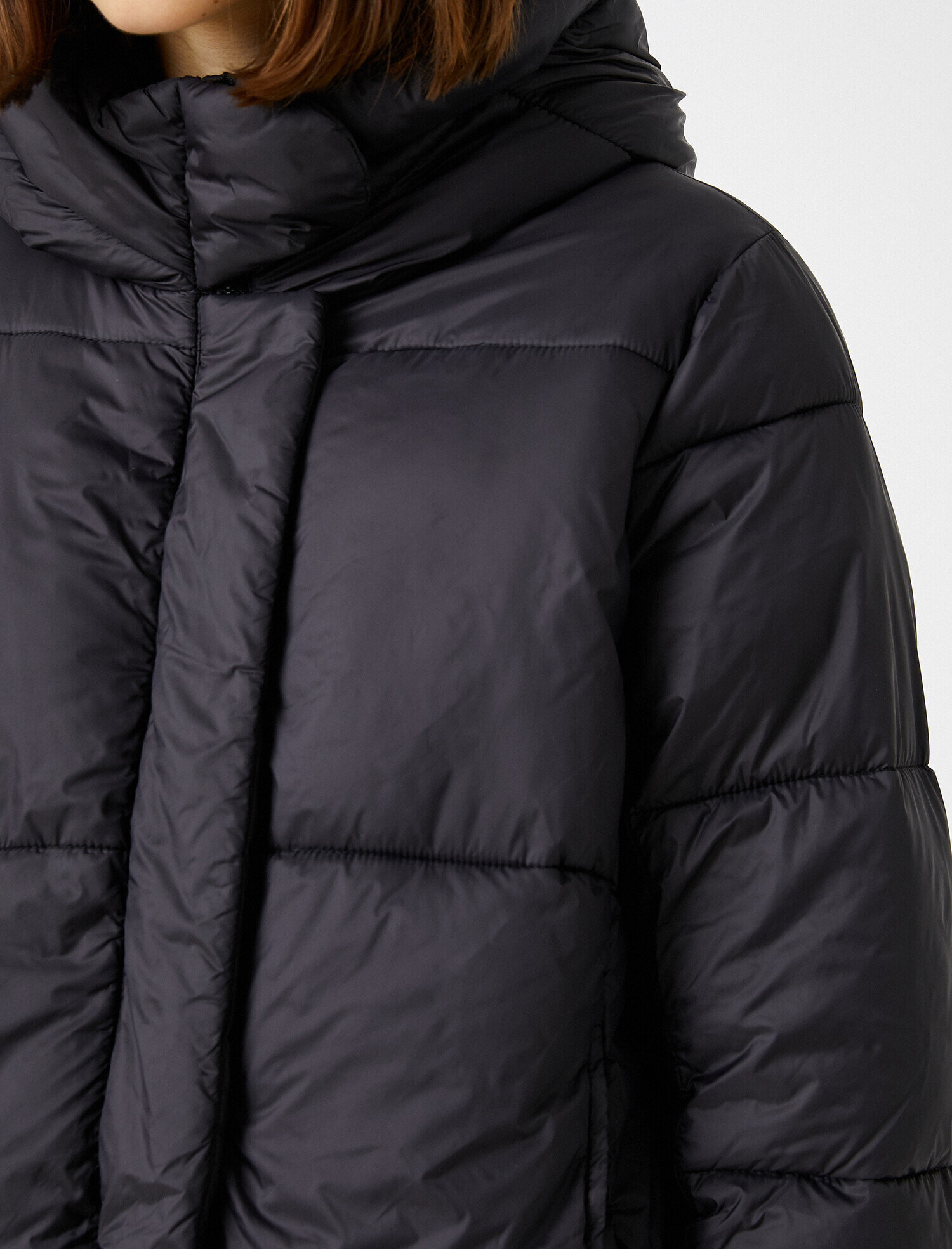   Kapüşonlu Şişme Anorak Mont