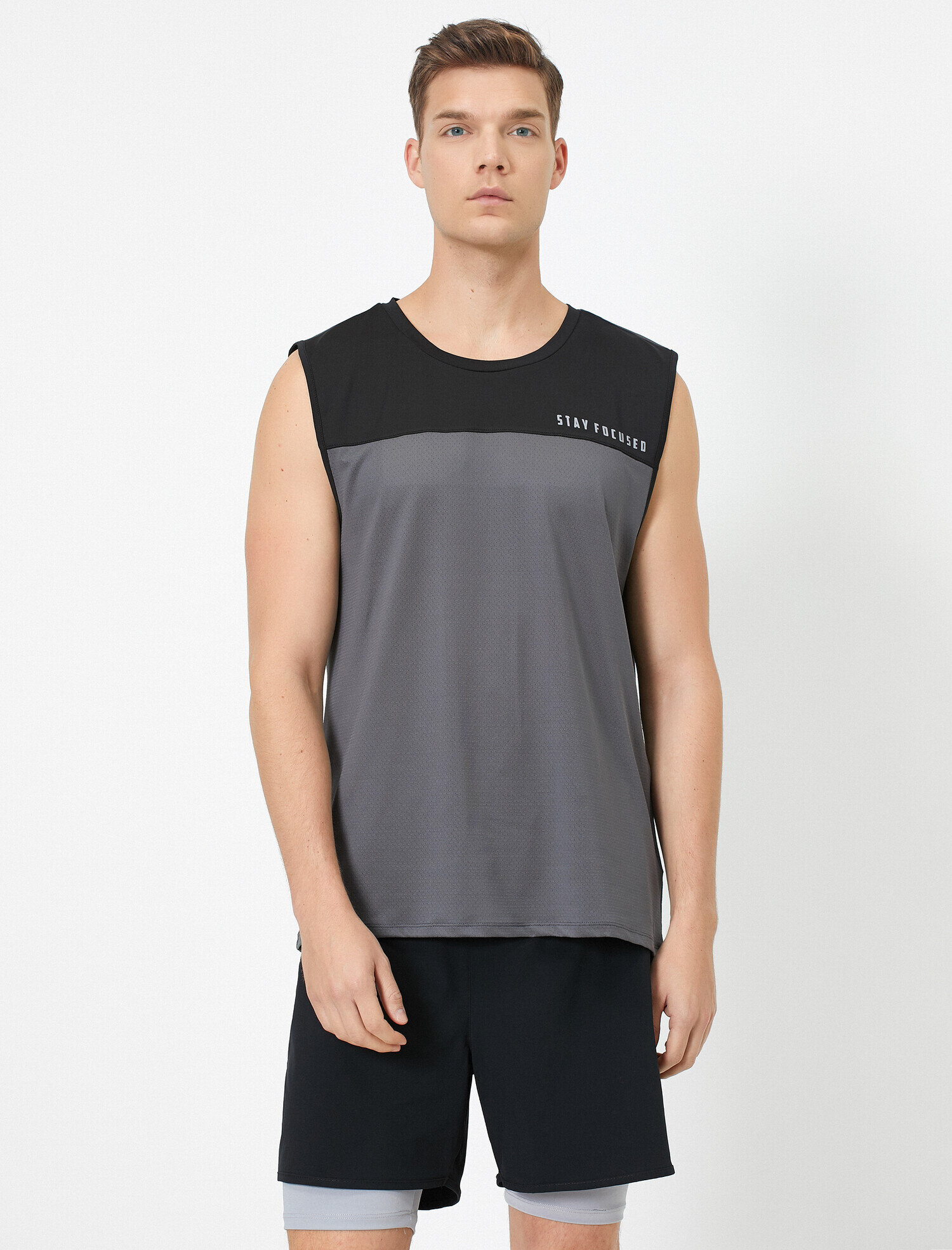   Bisiklet Yaka Kolsuz Yazılı Baskılı Atlet