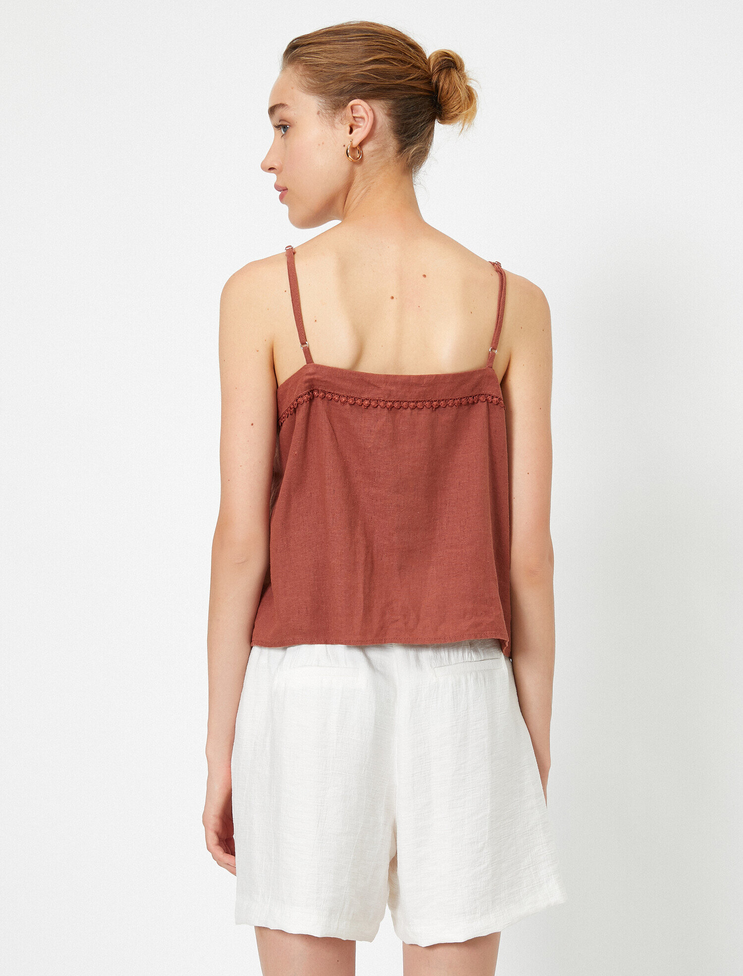   İp Askılı Düğme Detaylı Atlet Keten Karışımlı