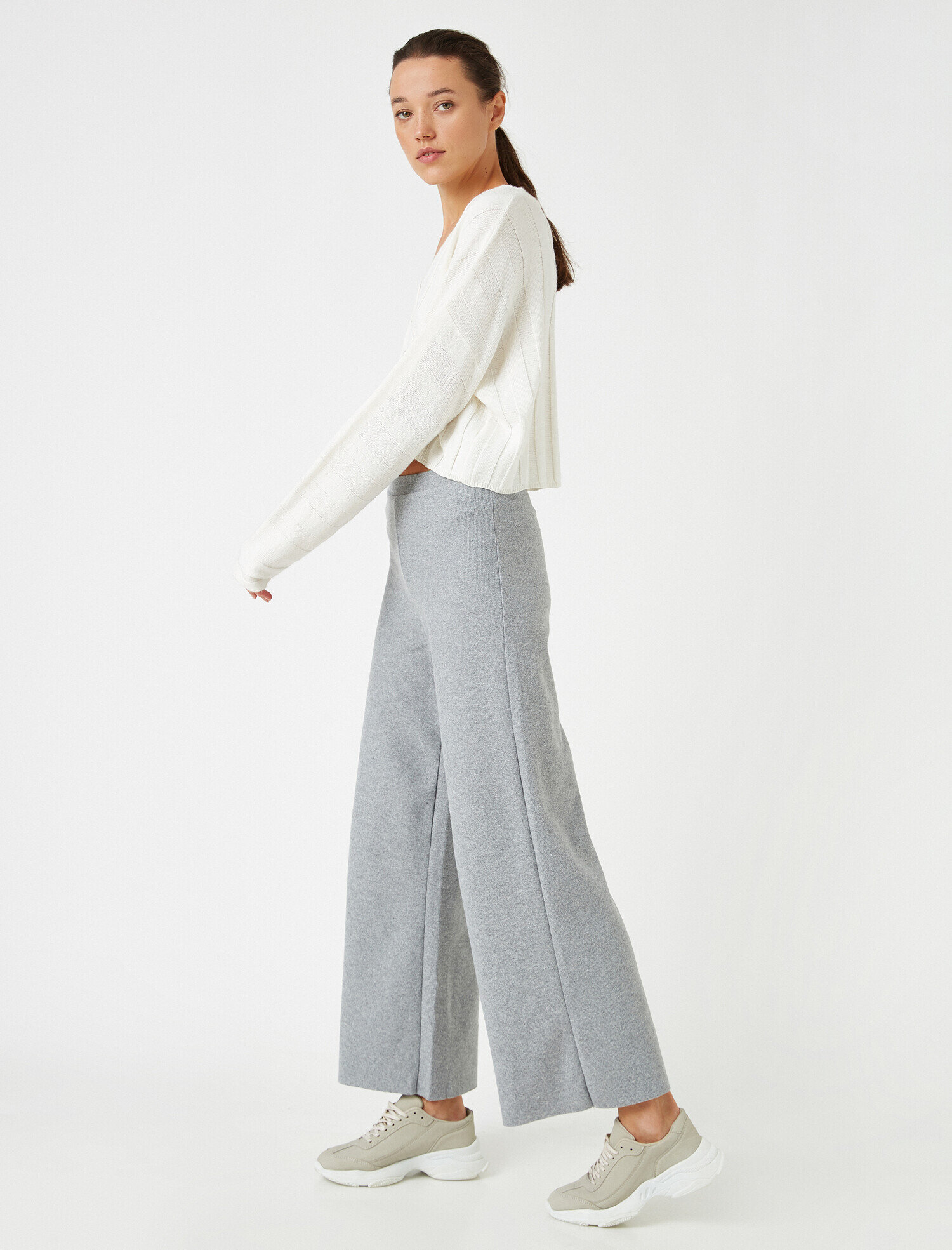   Pamuklu Geniş Paça Pantolon