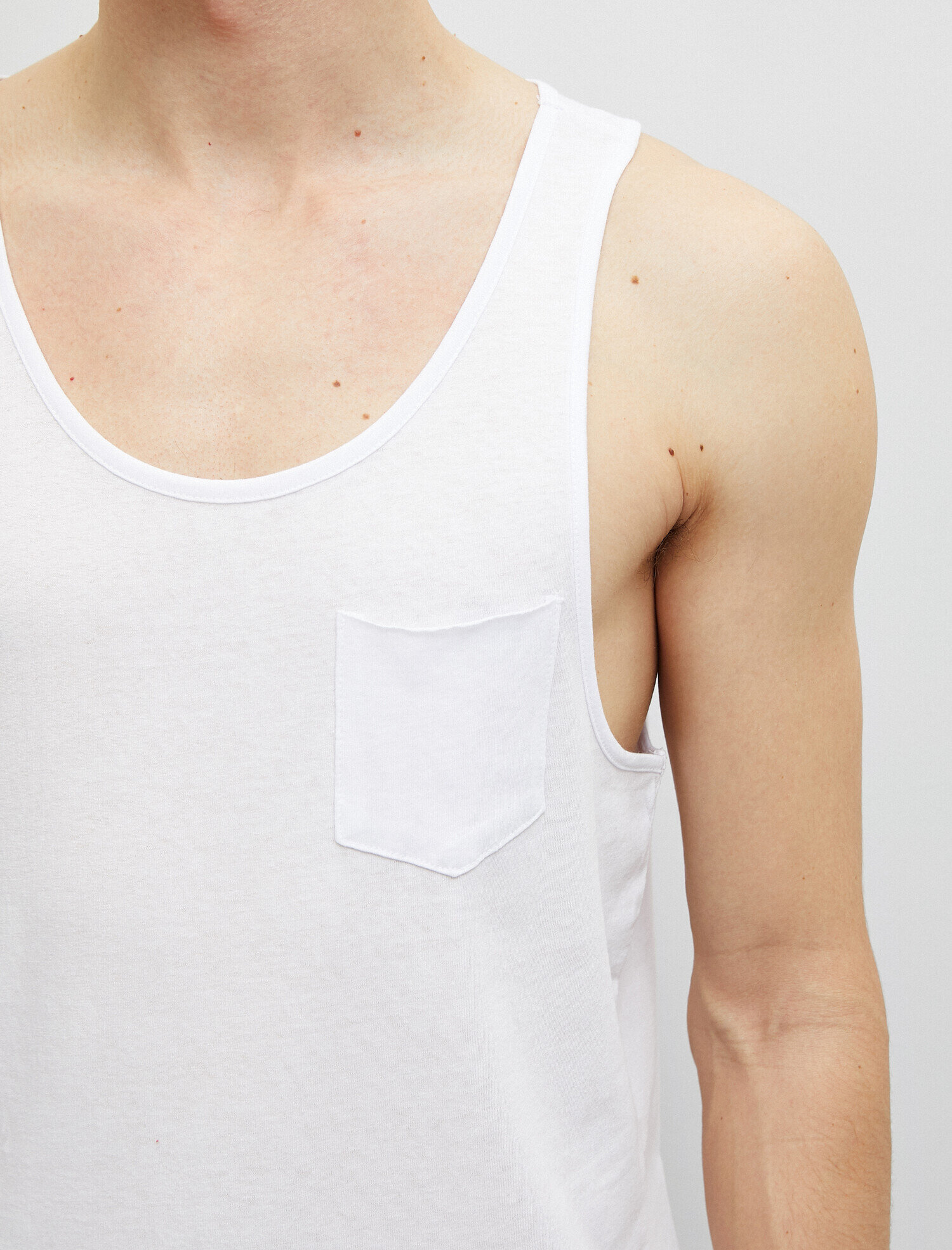 Yuvarlak Yaka Kolsuz Basic Atlet