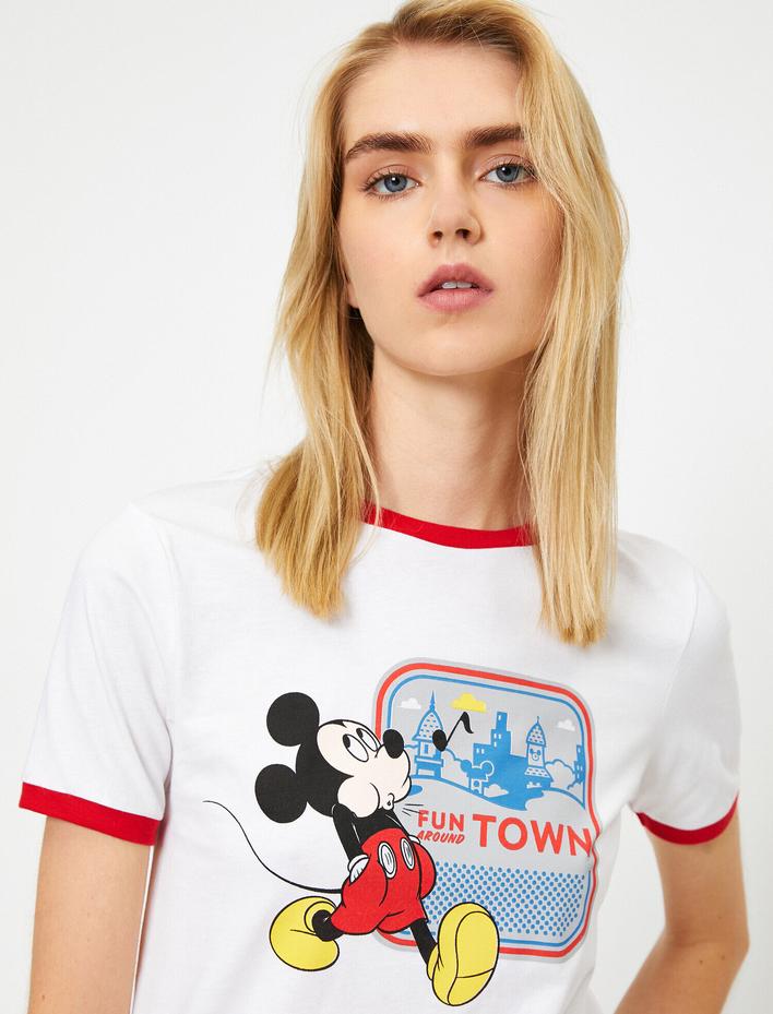  Disney Lisanslı Pamuklu Kısa Kollu Tişört