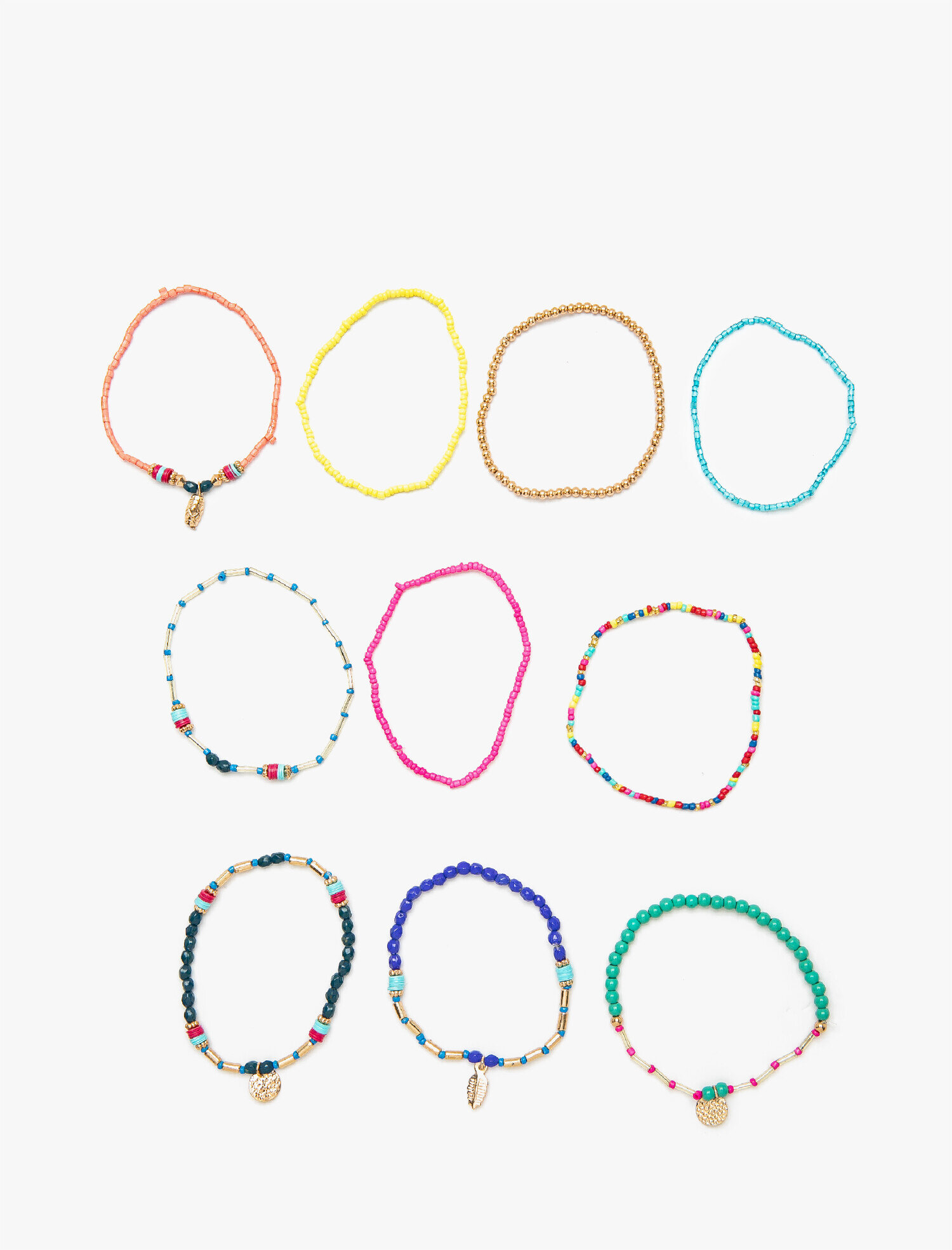  Kadın Boncuklu Çoklu Bileklik