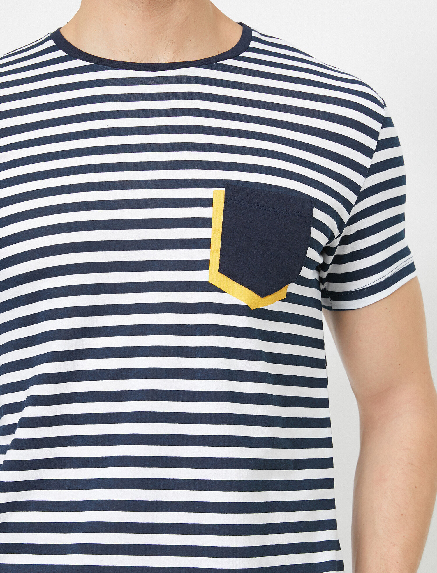   Çizgili Tişört Kısa Kollu
