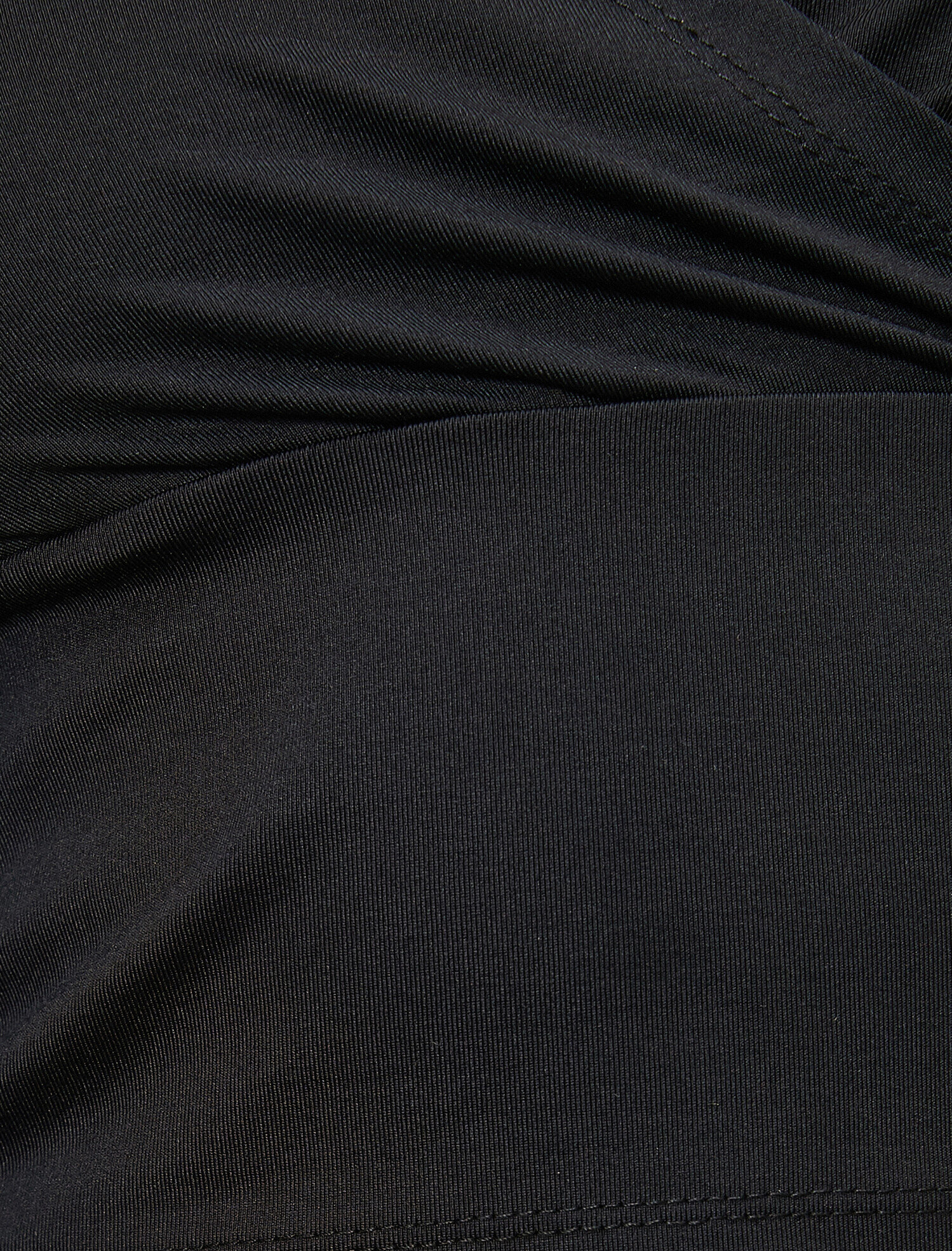   Uzun Kollu Tişört V Yaka