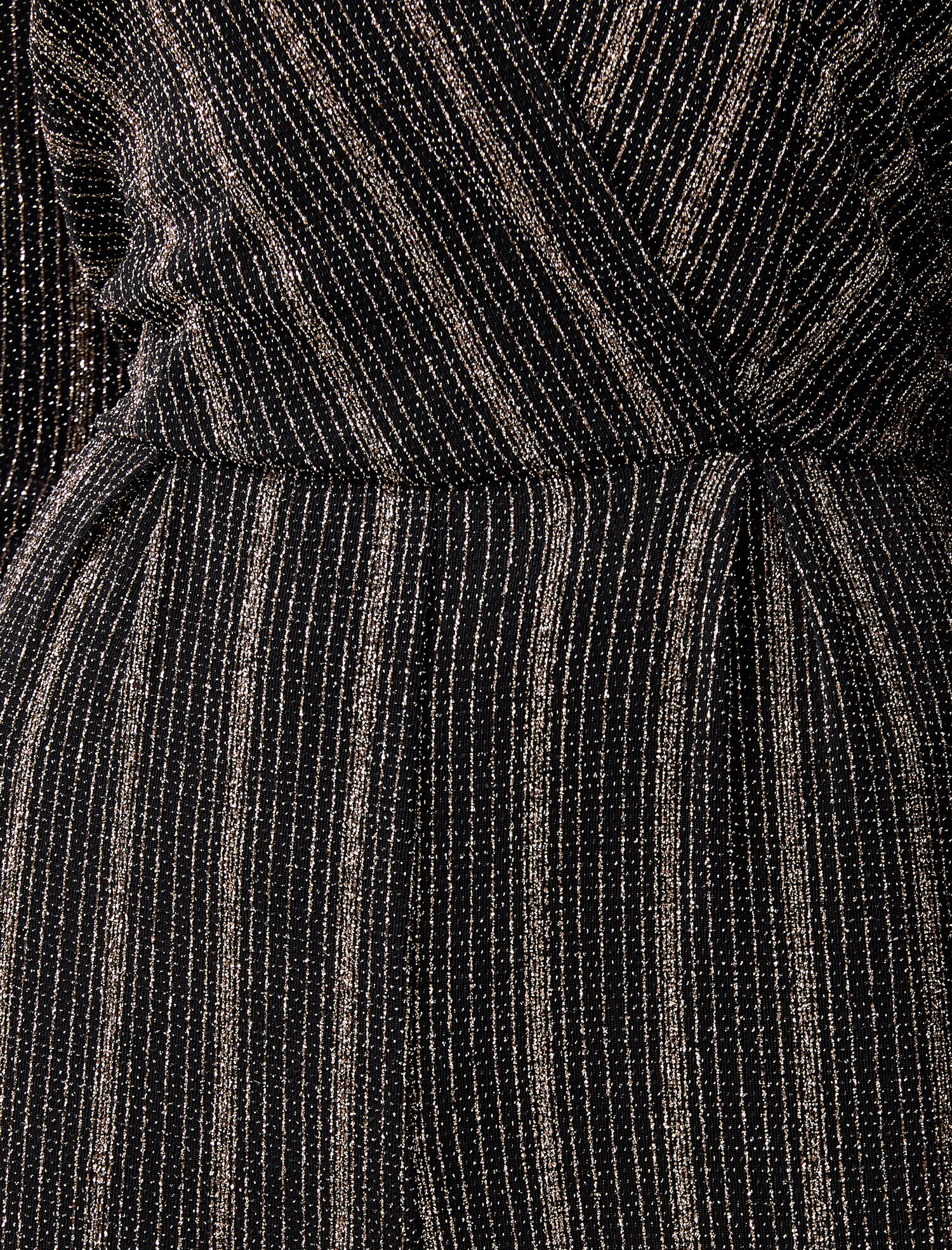   Vatkalı Geniş Paça Uzun Kollu Metalik Detaylı Tulum