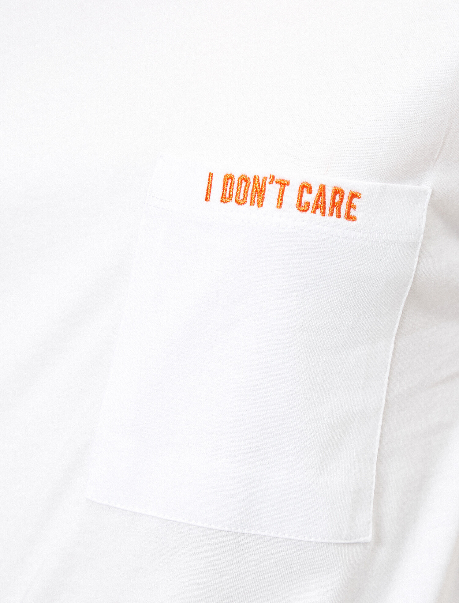   Cep Detaylı Tişört