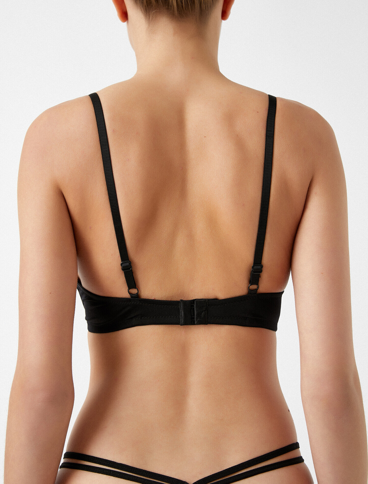   T-Shirt Kaplı/Pedli Dolgusuz Balenli Comfort Sütyen