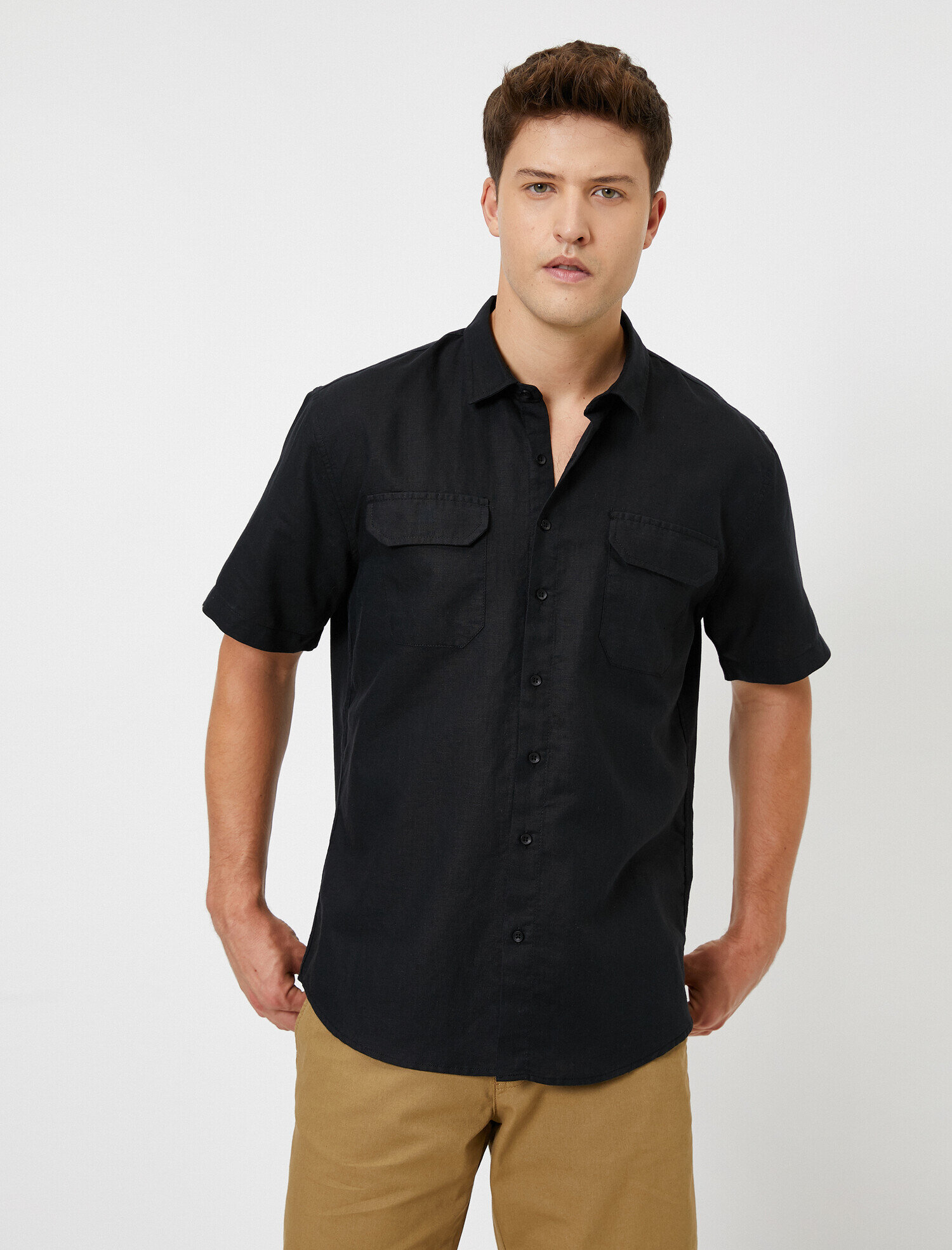   Cep Detaylı Kısa Kollu Gömlek