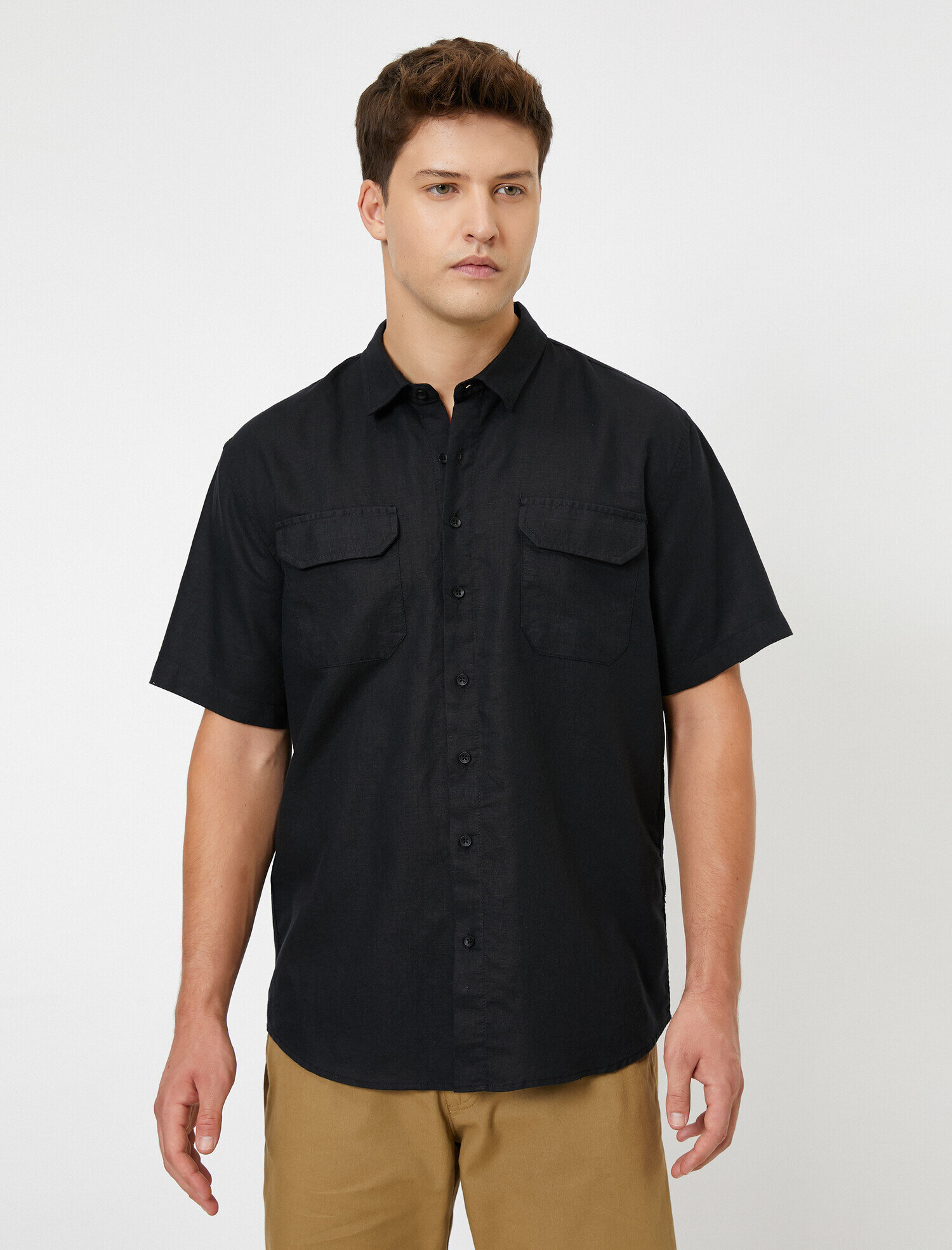   Cep Detaylı Kısa Kollu Gömlek