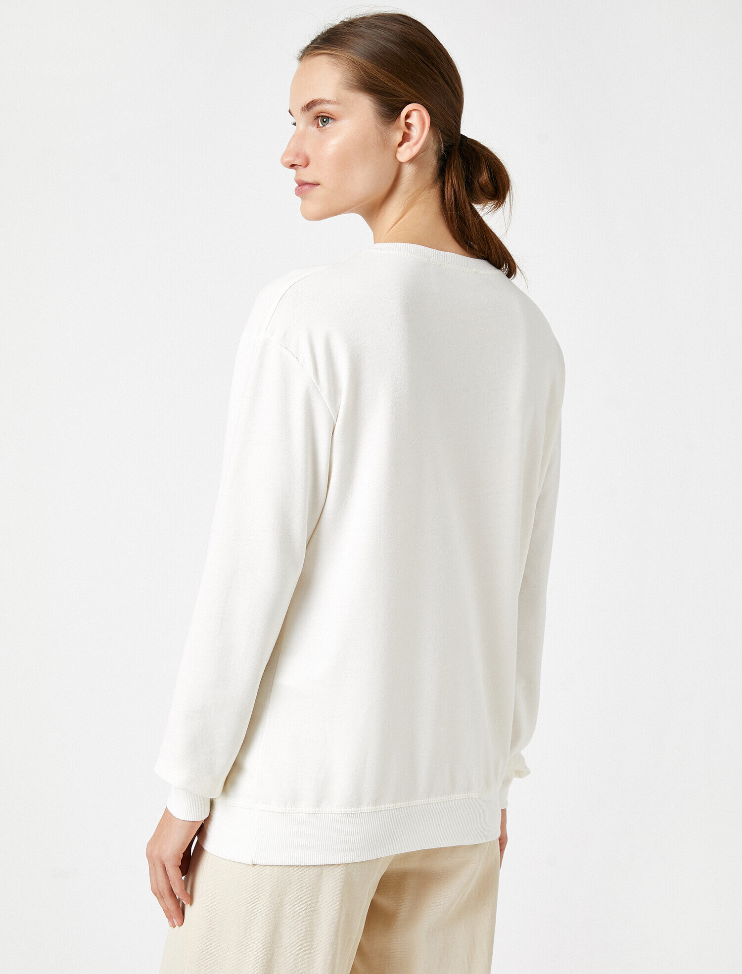Bisiklet Yaka Yazılı Baskılı Taşlı Sweatshirt