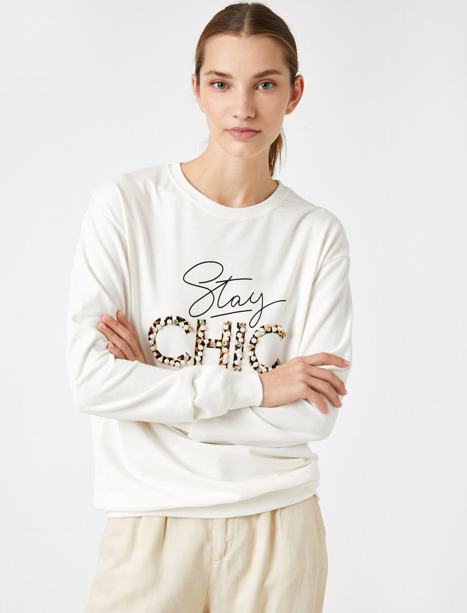 Bisiklet Yaka Yazılı Baskılı Taşlı Sweatshirt