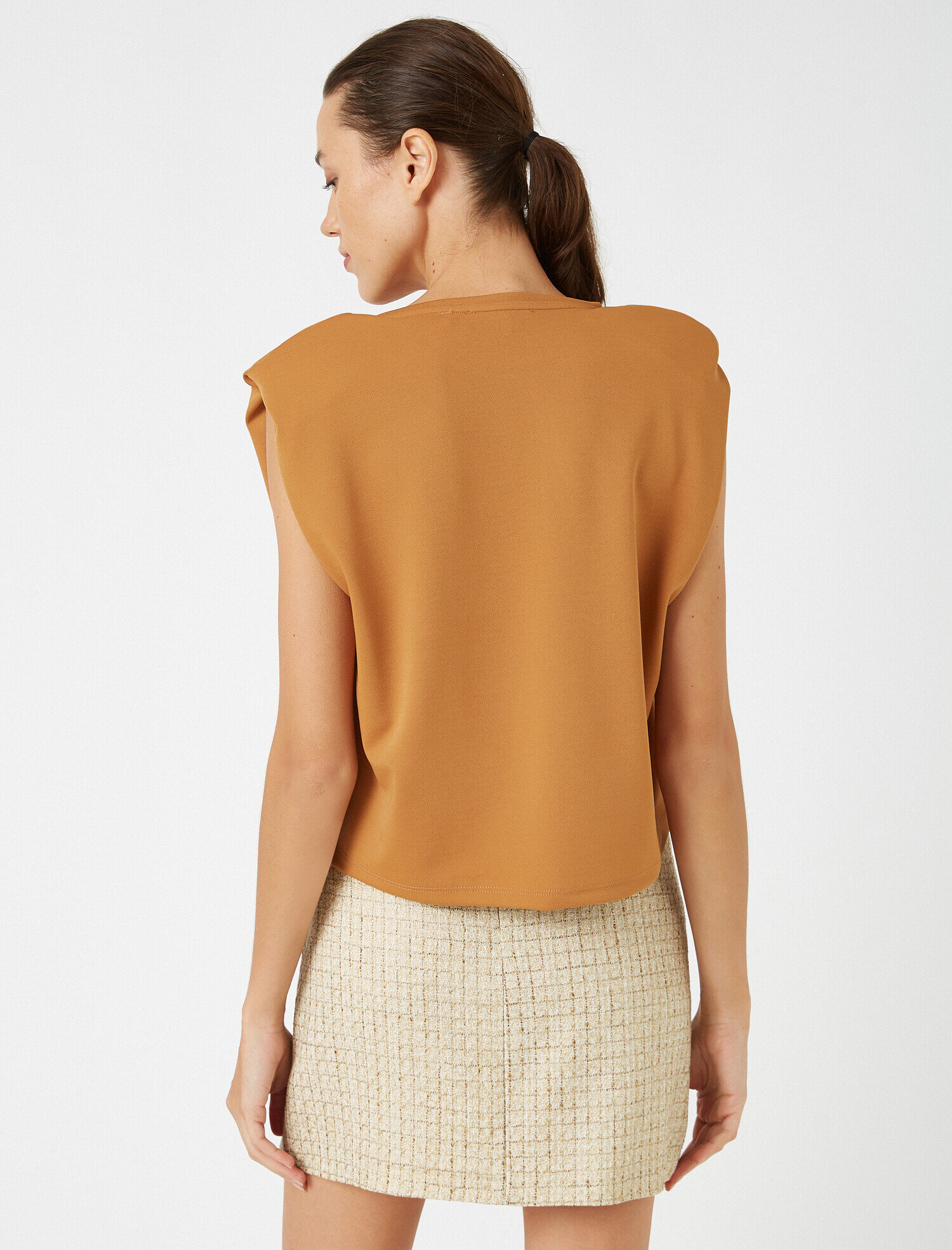   Vatkalı Bisiklet Yaka Kolsuz Tişört