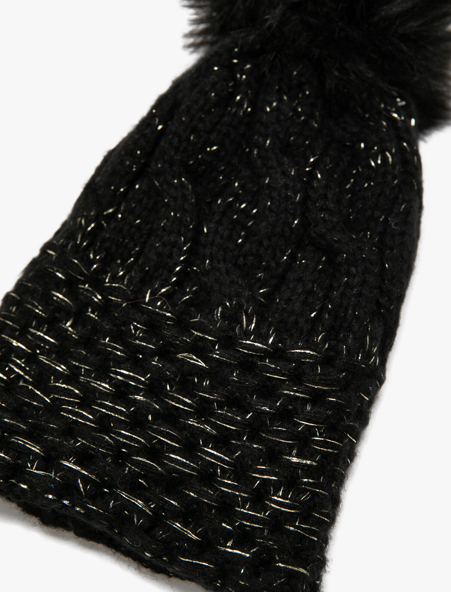  Kadın Ponpon Detaylı Bere