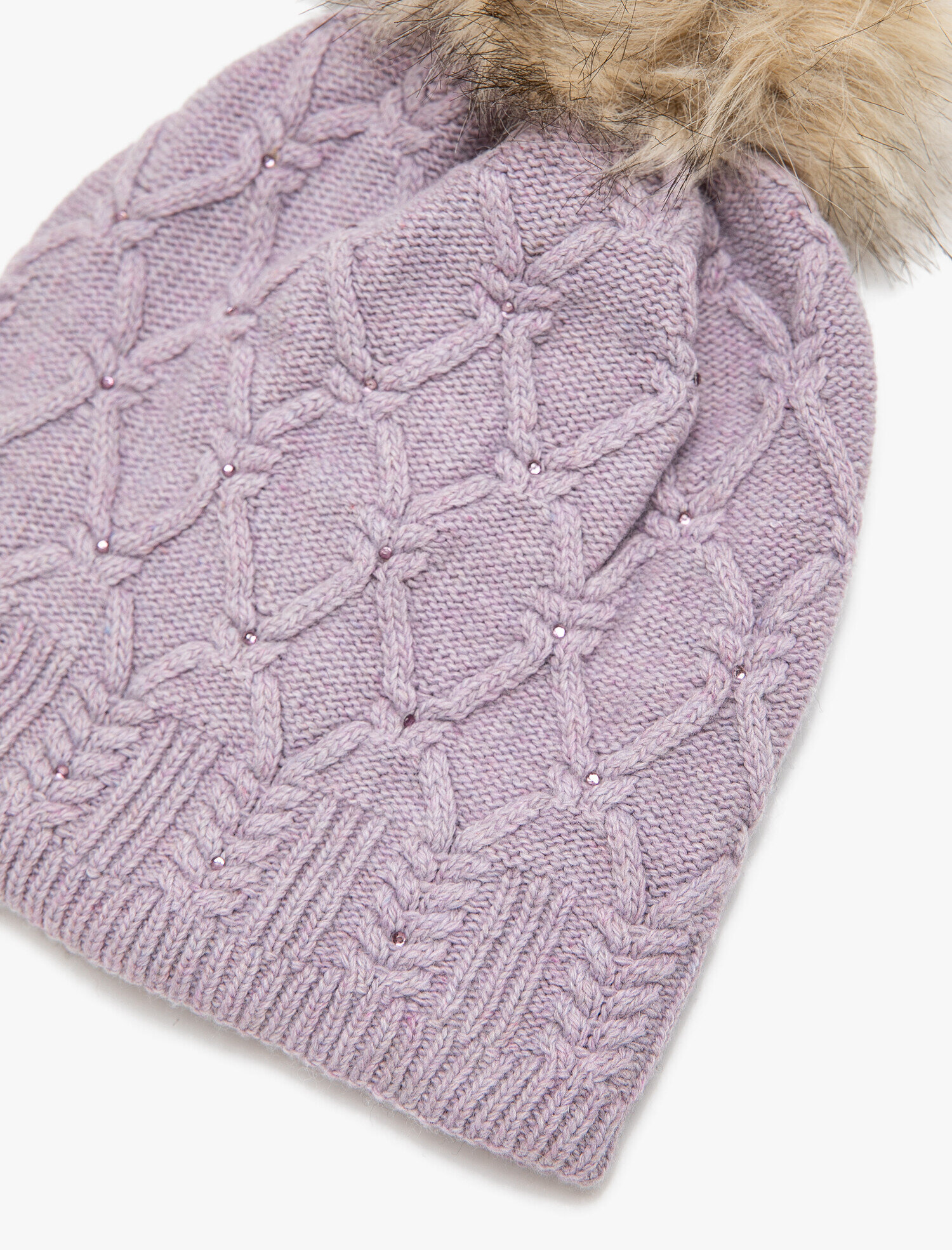  Kadın Ponponlu Örgü Bere