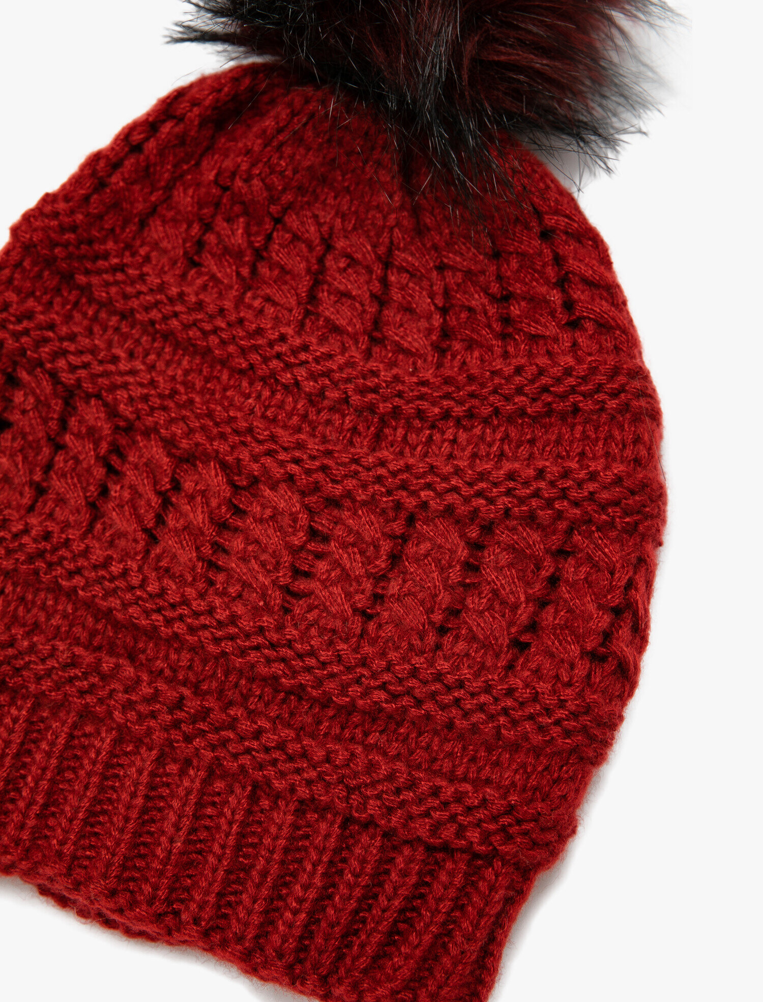  Kadın Ponponlu Örgü Şapka