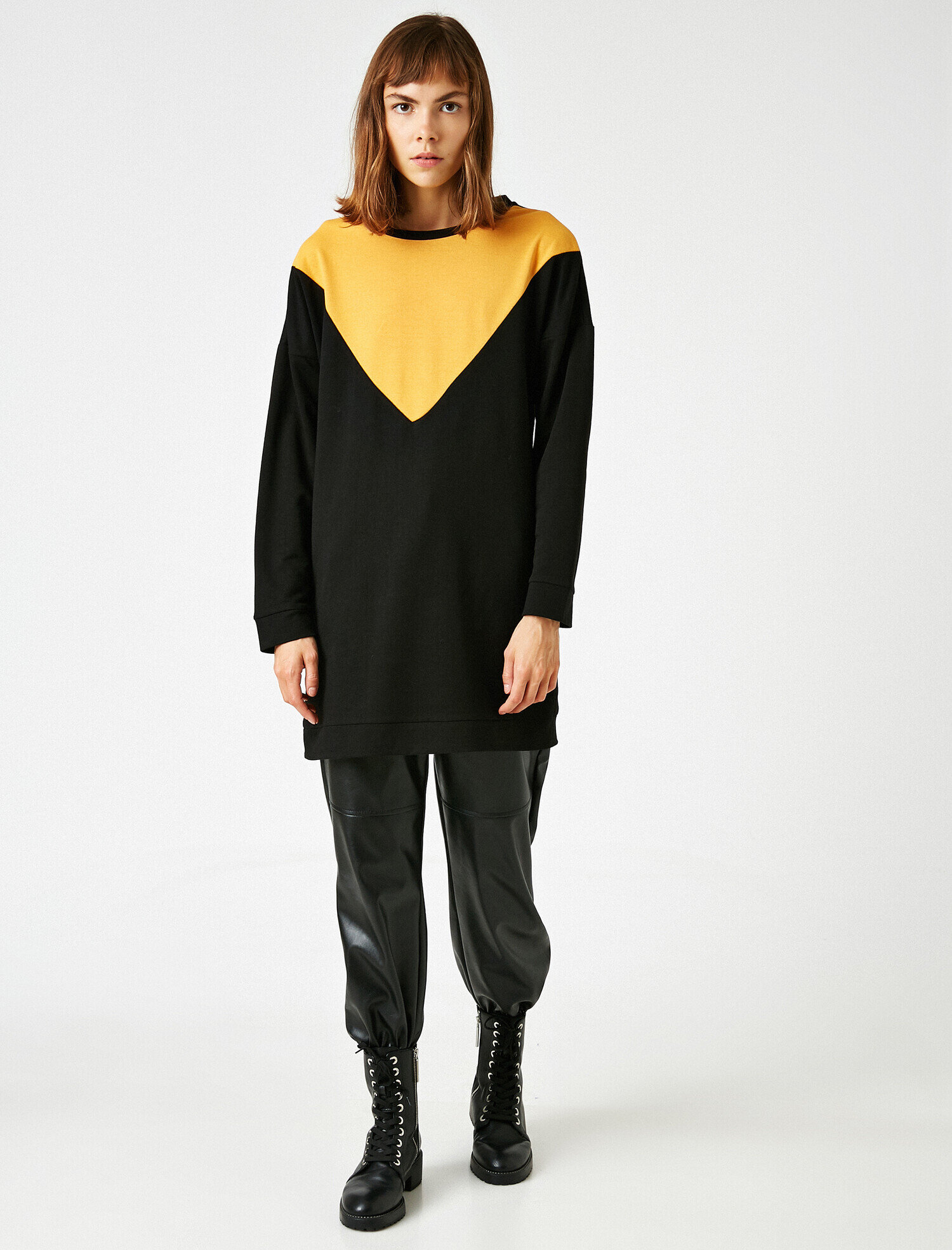   Renk Bloklu Bisiklet Yaka Uzun Sweatshirt