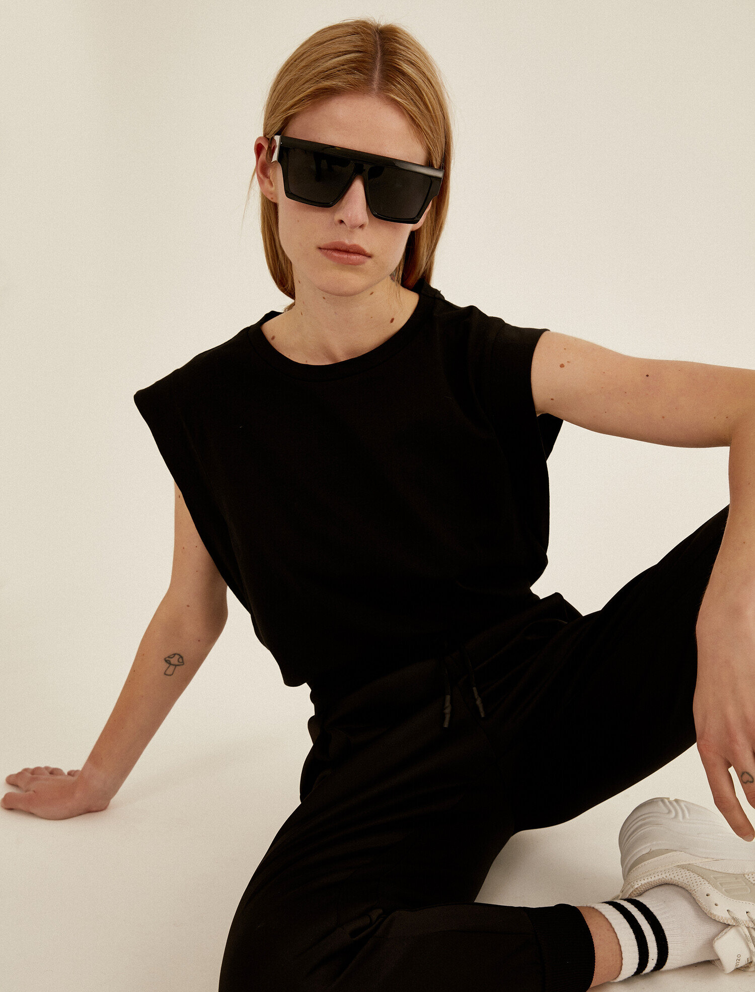   Vatkalı Bisiklet Yaka Tişört Oversize