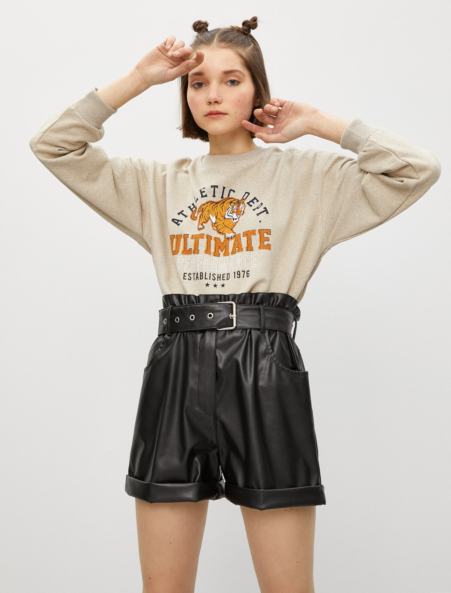   Pamuklu Bisiklet Yaka Yazılı Baskılı Sweatshirt