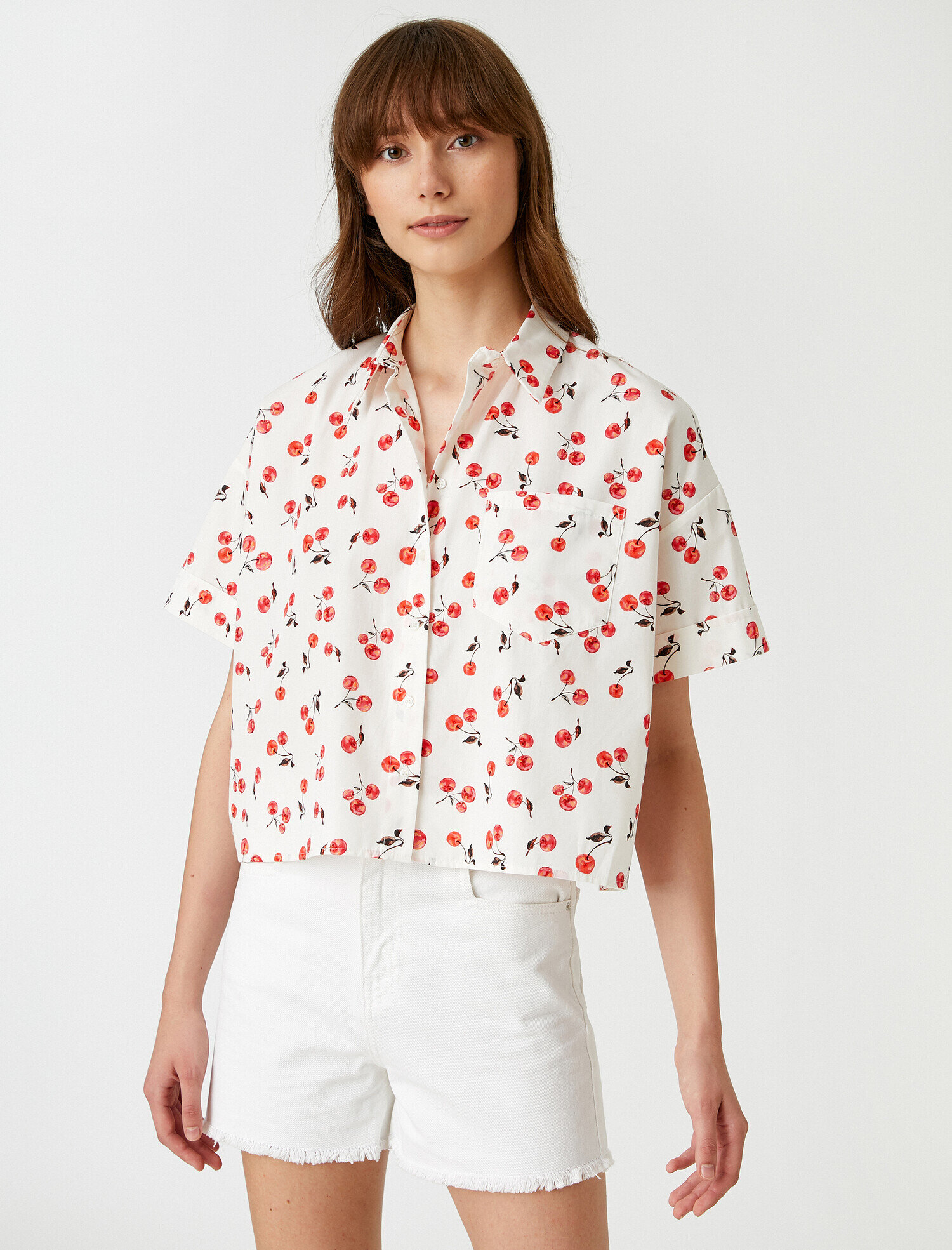   Pamuklu Gömlek Kiraz Desenli Kısa Kollu