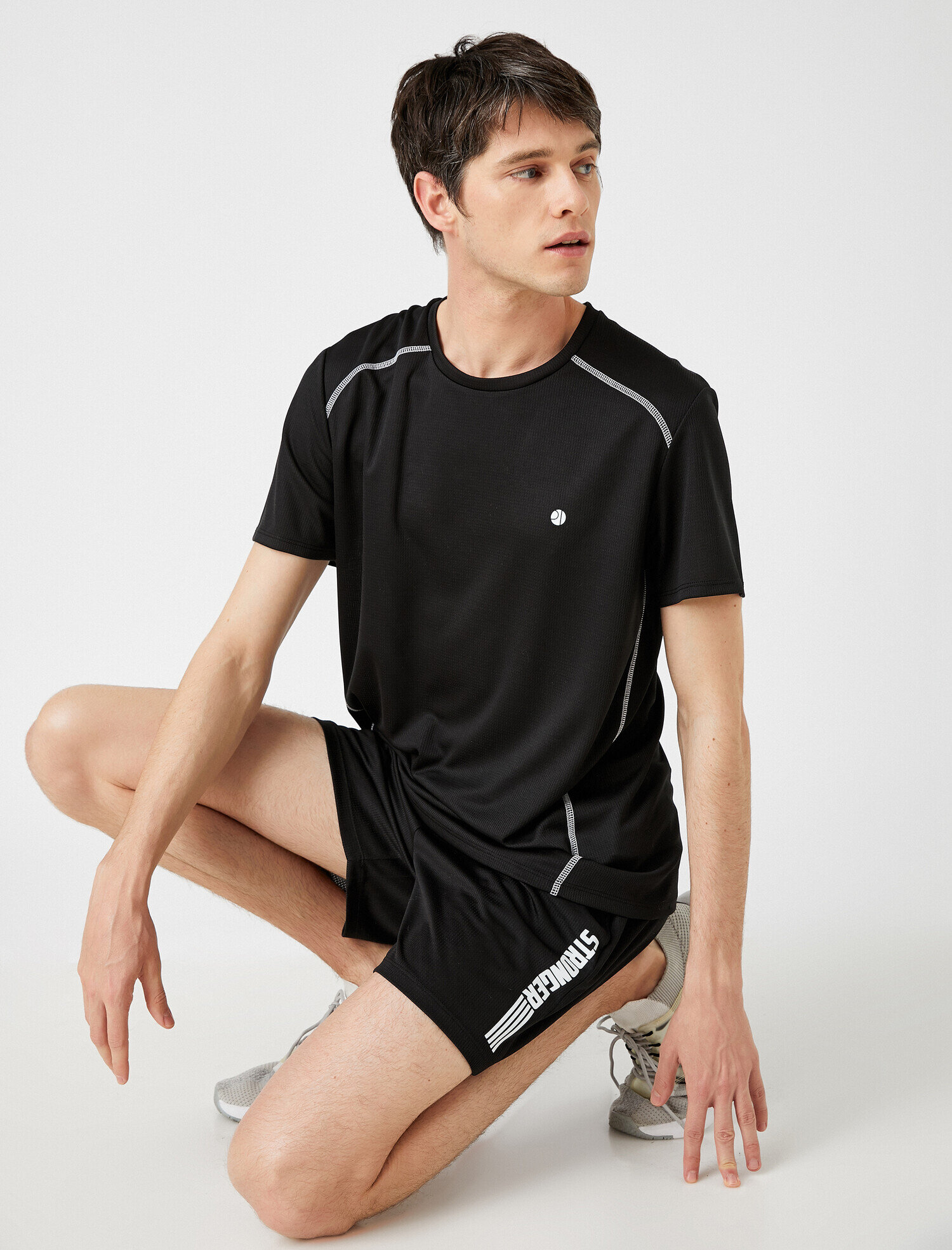   Bisiklet Yaka Tişört Kısa Kollu