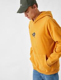 Kaplan İşlemeli Kadife Kapşonlu Sweatshirt