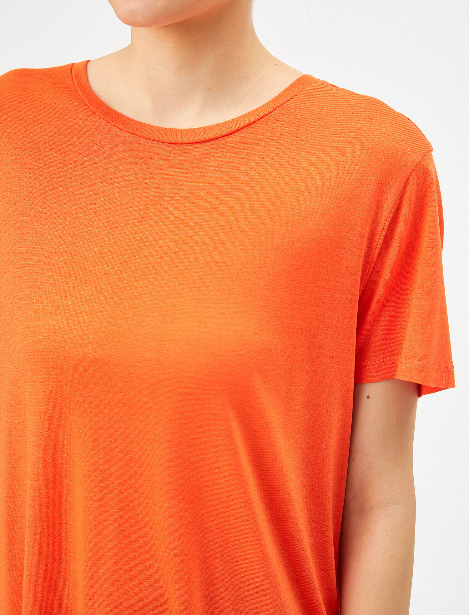   Bisiklet Yaka Tişört