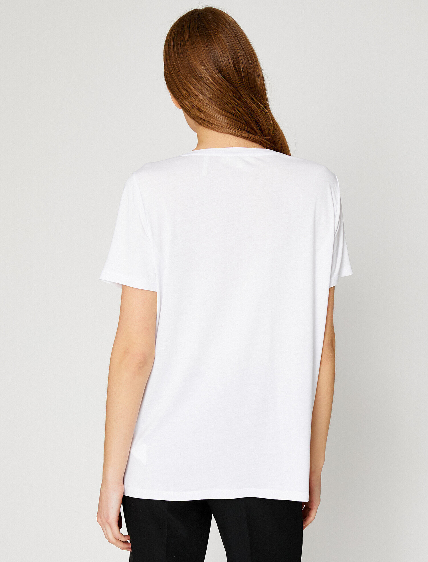 V Yaka Tişört Oversize