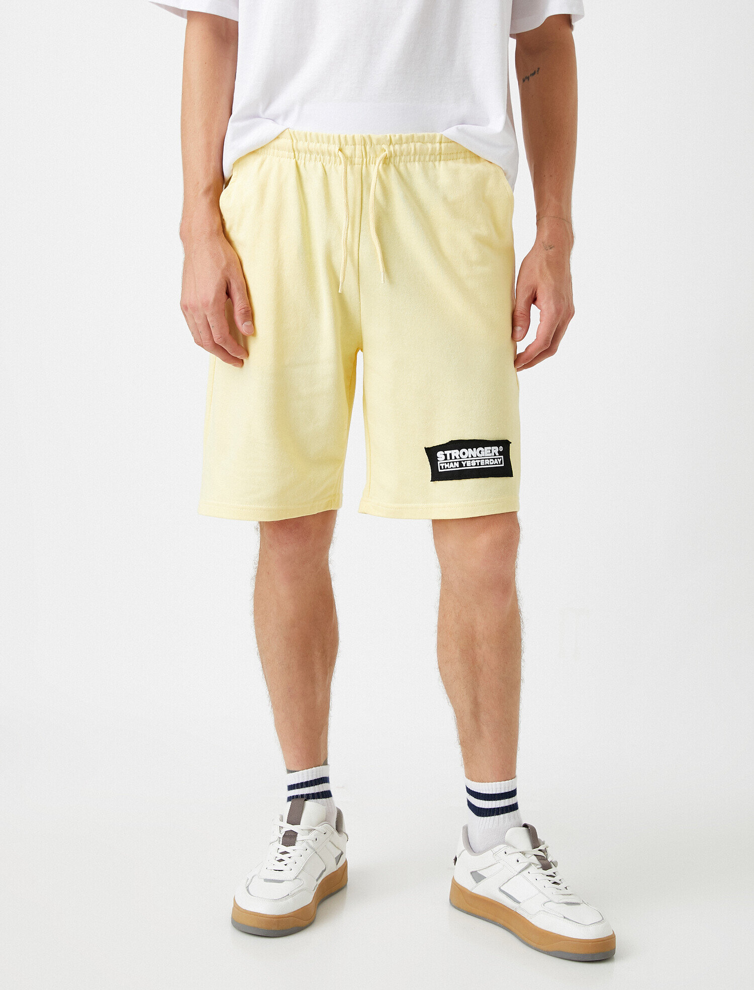   Baskılı Şort Beli Bağcıklı