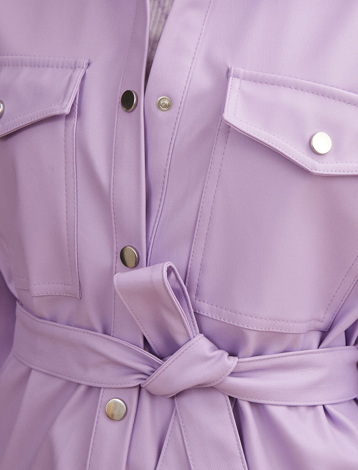   Suni Deri Ceket Cepli Düğme Detaylı Kemerli